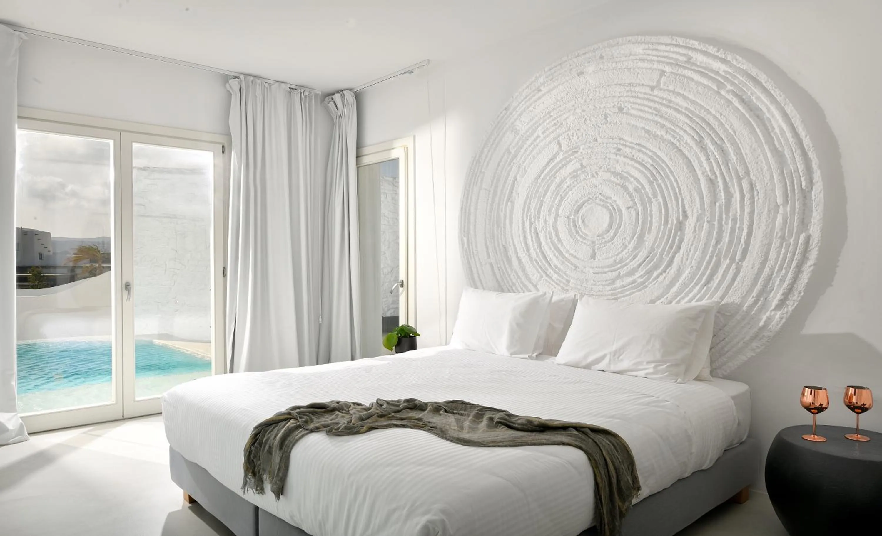 Bed in Million Stars Mykonos