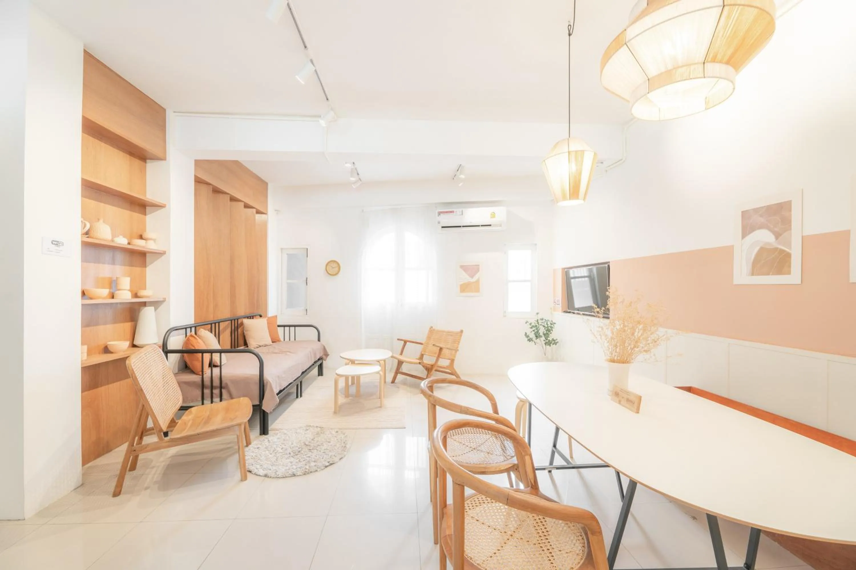 Craft studio apartment by Beginning with,3BR​ in heart of Nimman