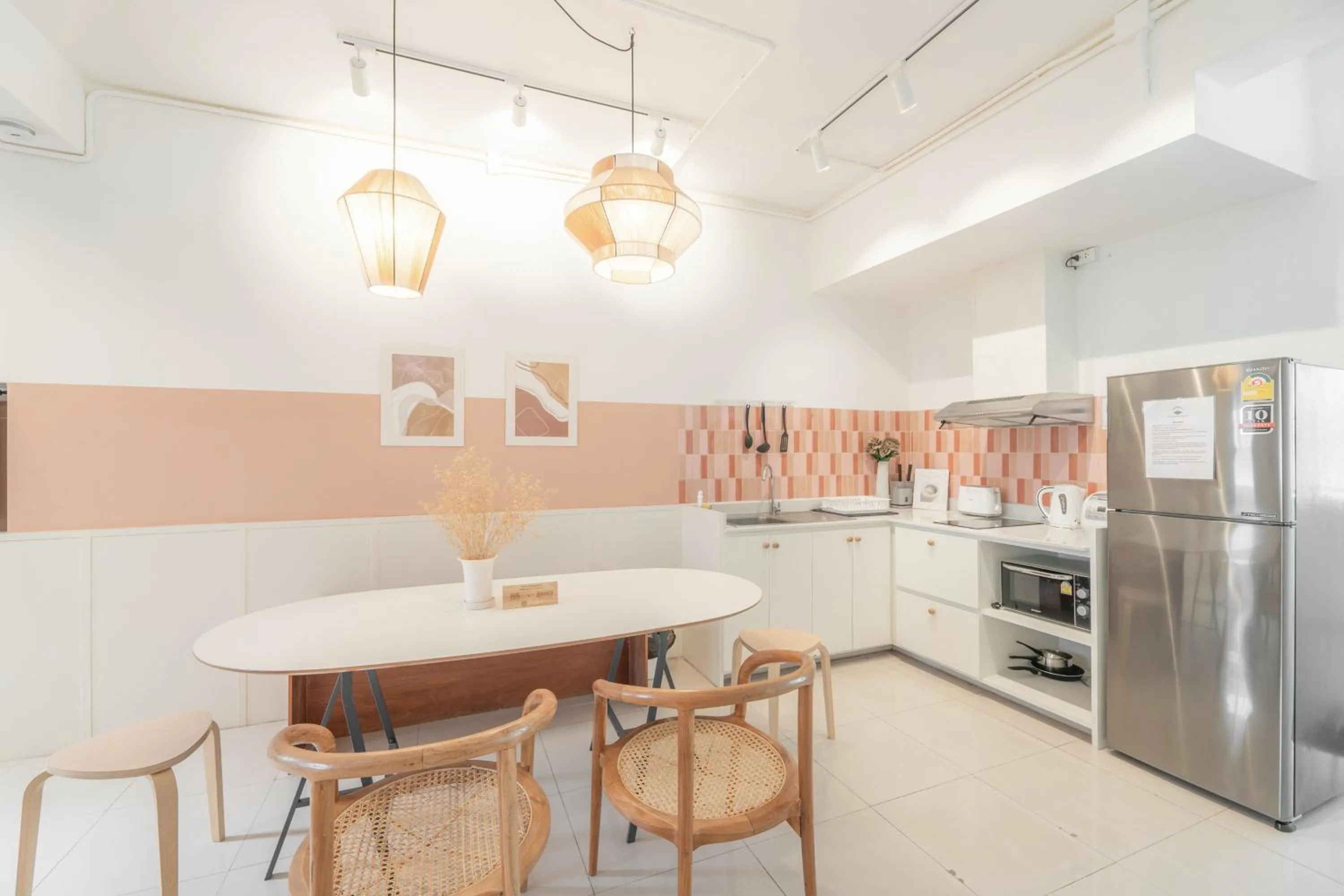 Craft studio apartment by Beginning with,3BR​ in heart of Nimman