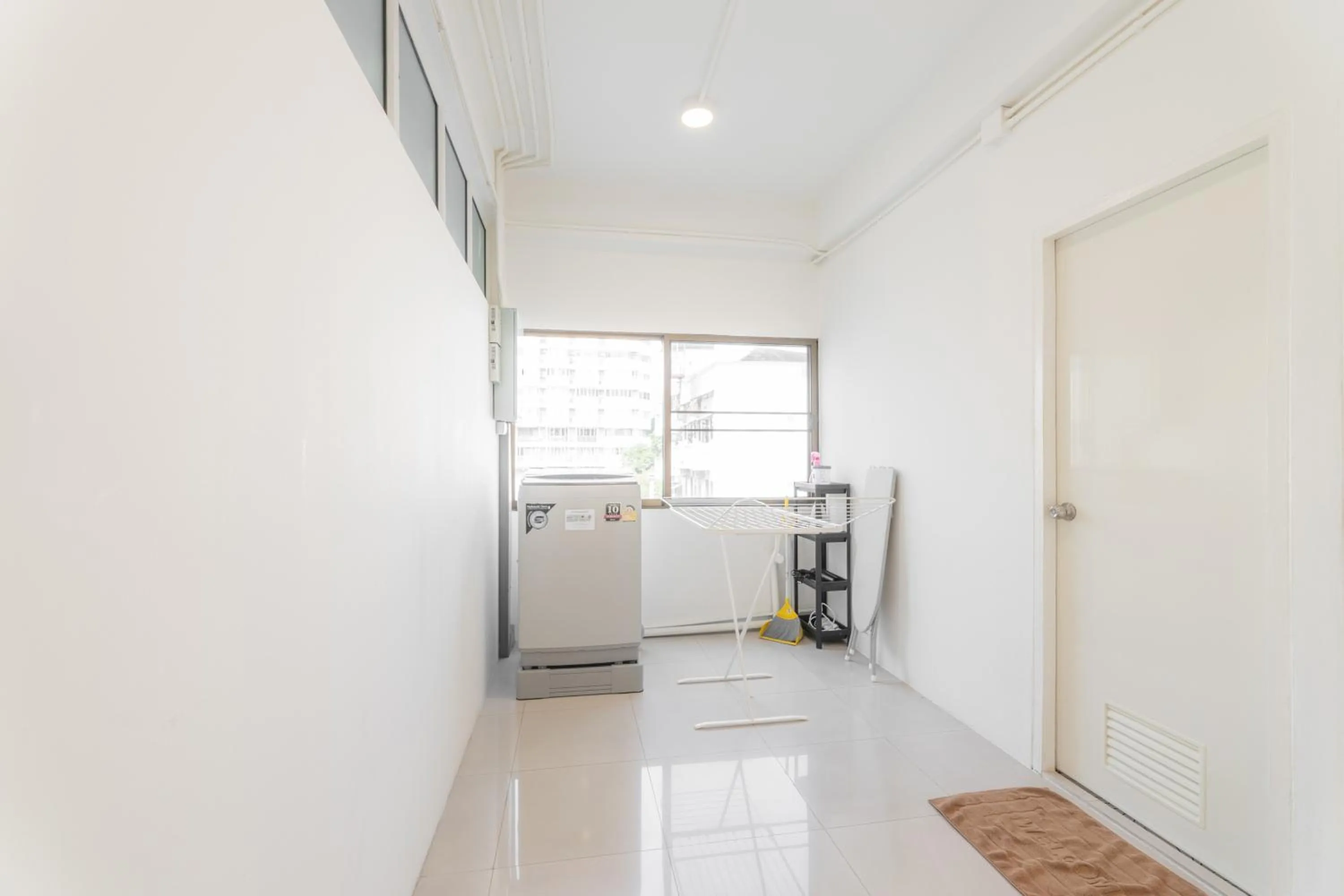 Craft studio apartment by Beginning with,3BR​ in heart of Nimman