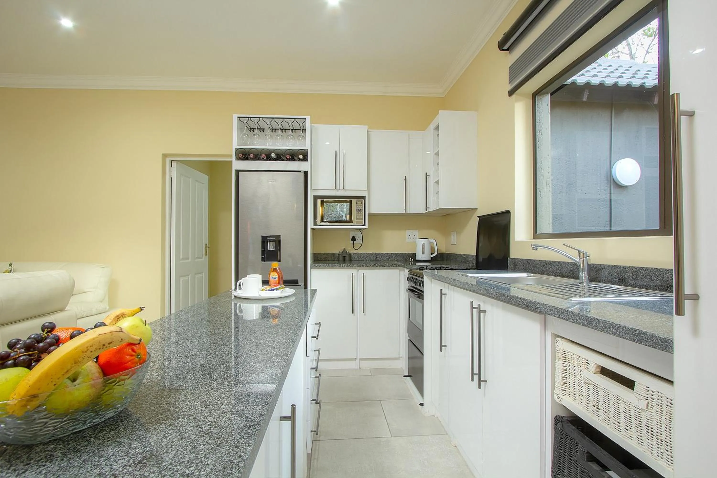 Kitchen or kitchenette in Royal Marlothi Kruger Safari Lodge and Spa