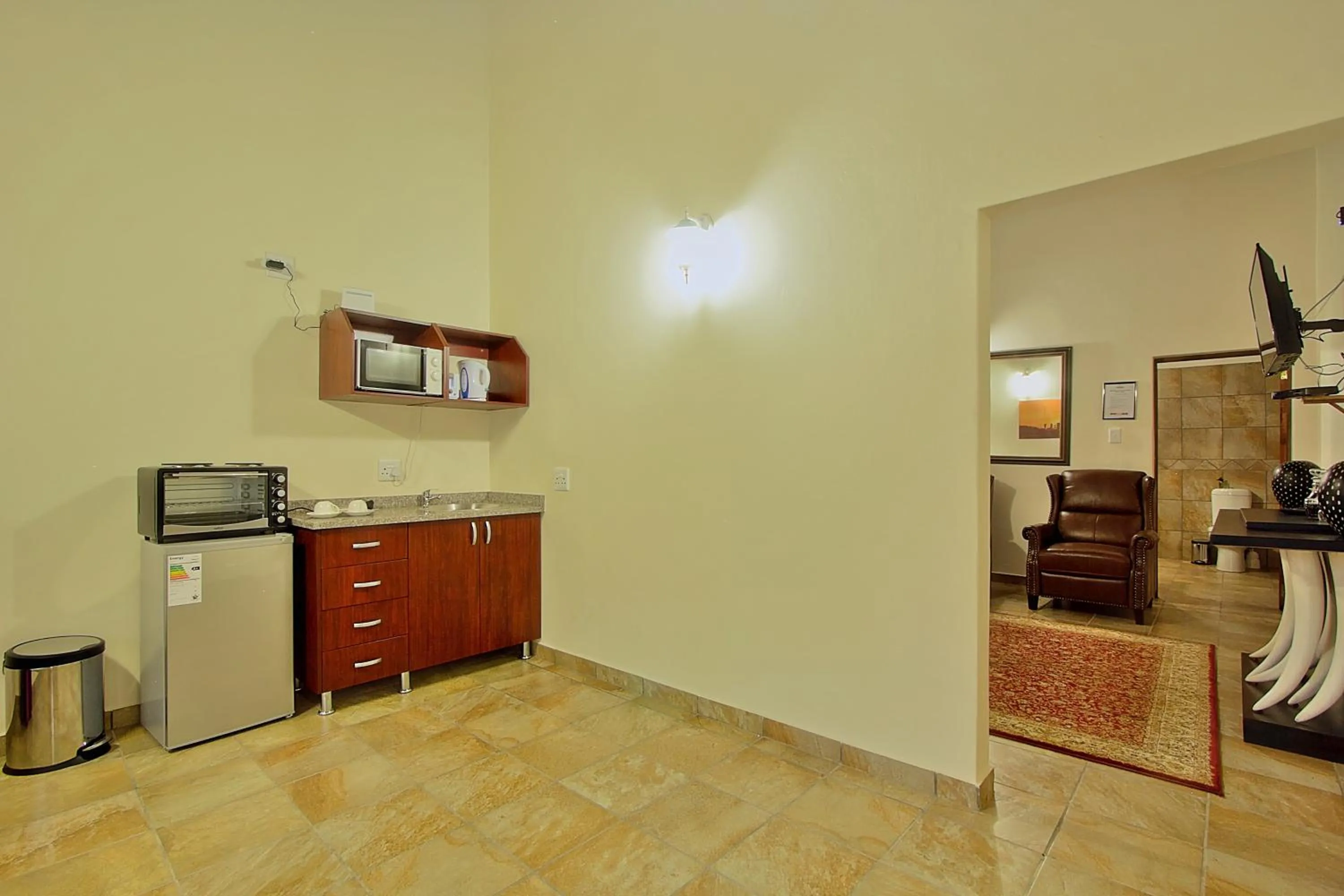 Kitchen or kitchenette in Royal Marlothi Kruger Safari Lodge and Spa