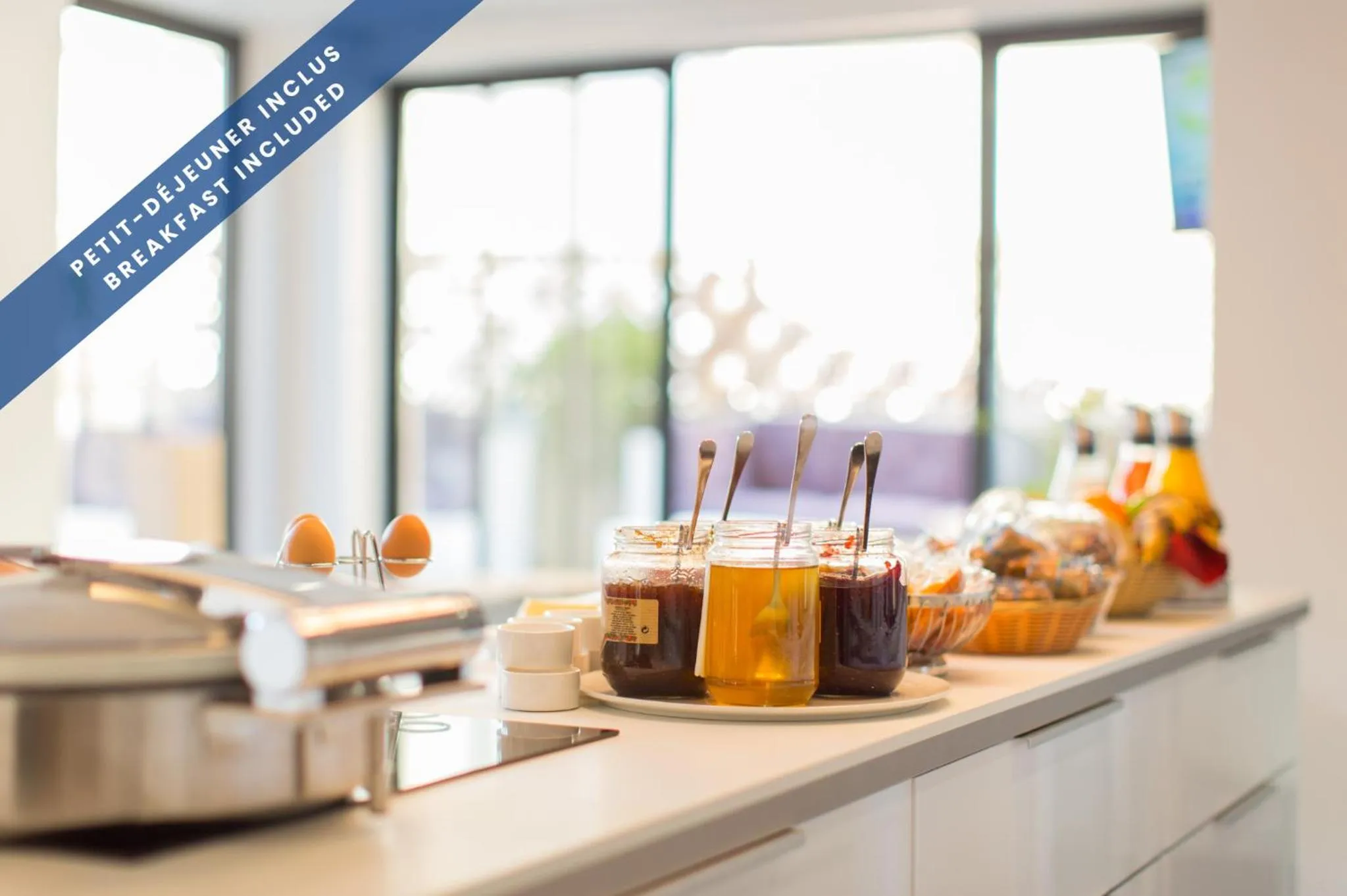 Food and drinks in Hôtel Les Voiles