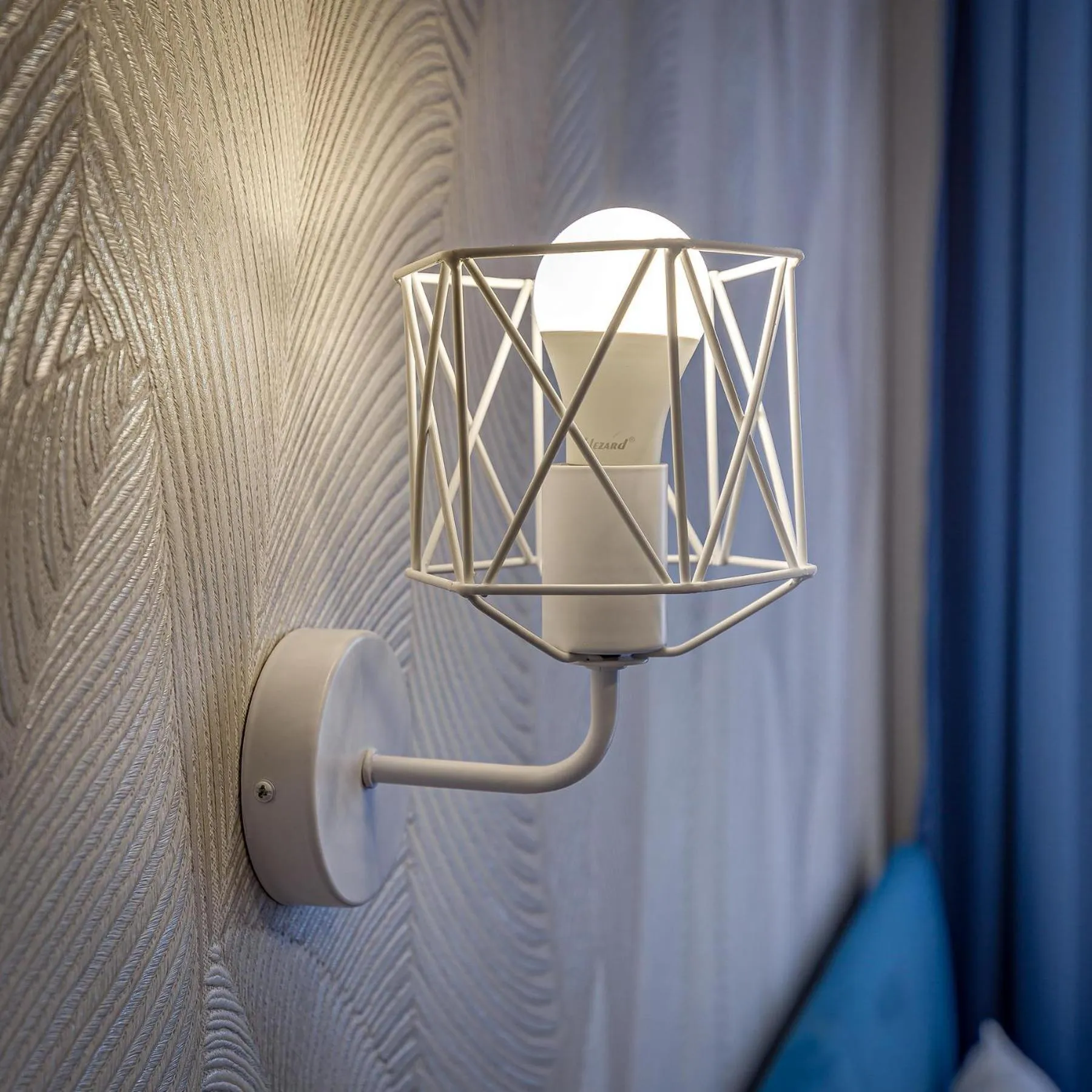 Decorative detail in Asaapart Lamiya 3-74А