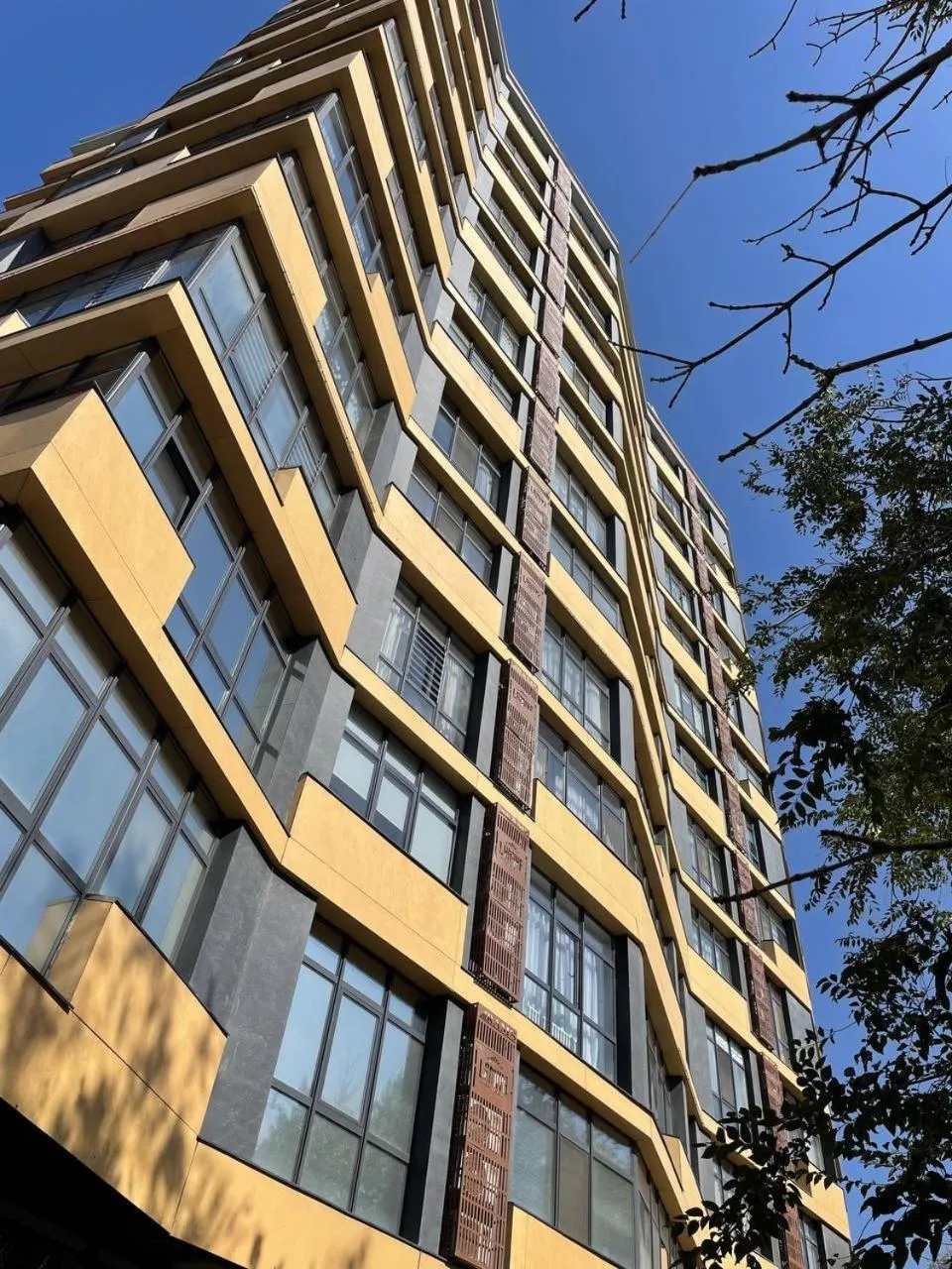 Property building in Asaapart Lamiya 3-74А