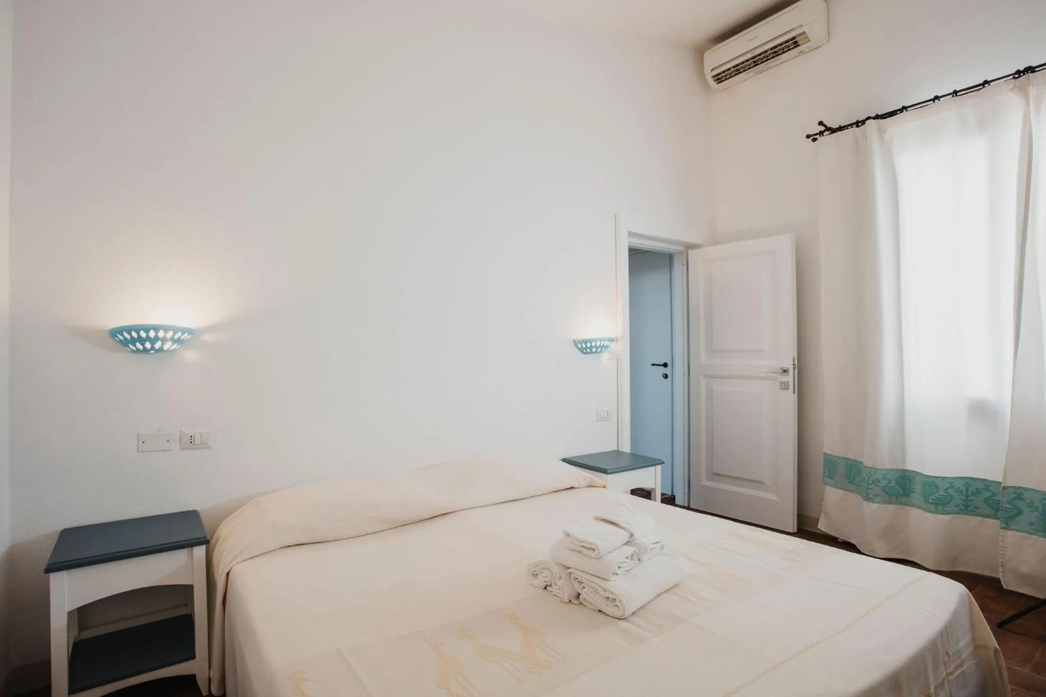 Bed in Resort Fior di Sardegna