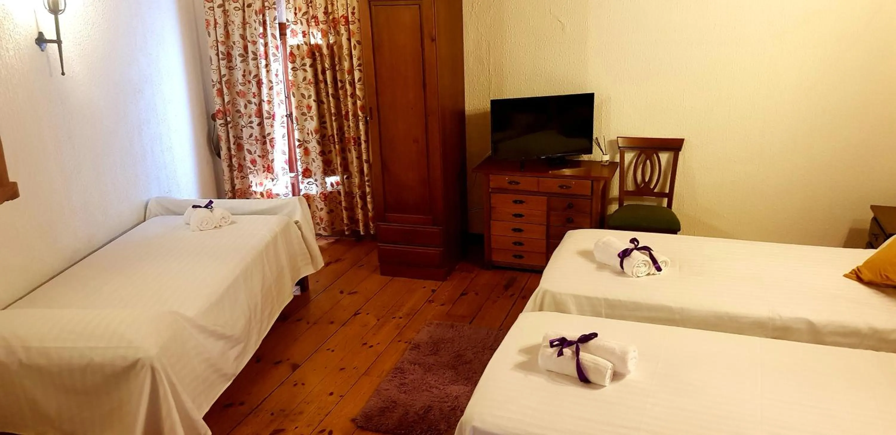 Bed in Hotel Rincón Castellano