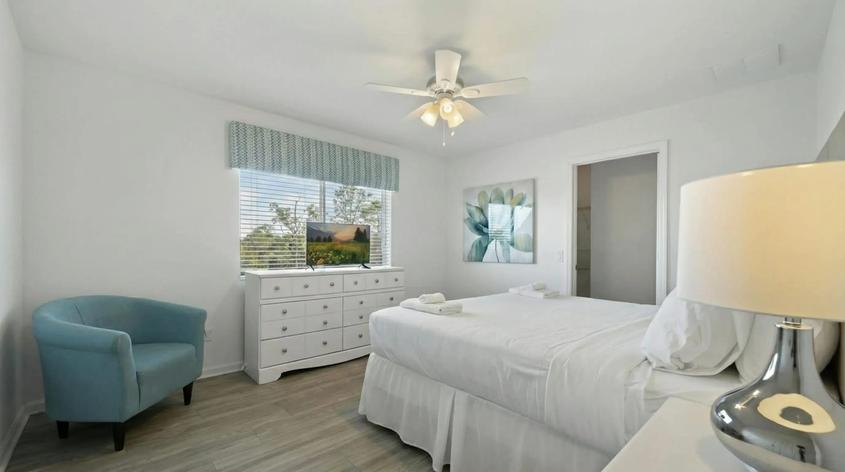 Bed in No Rear Neighbor 6BR Private Pool/Spa Near Disney