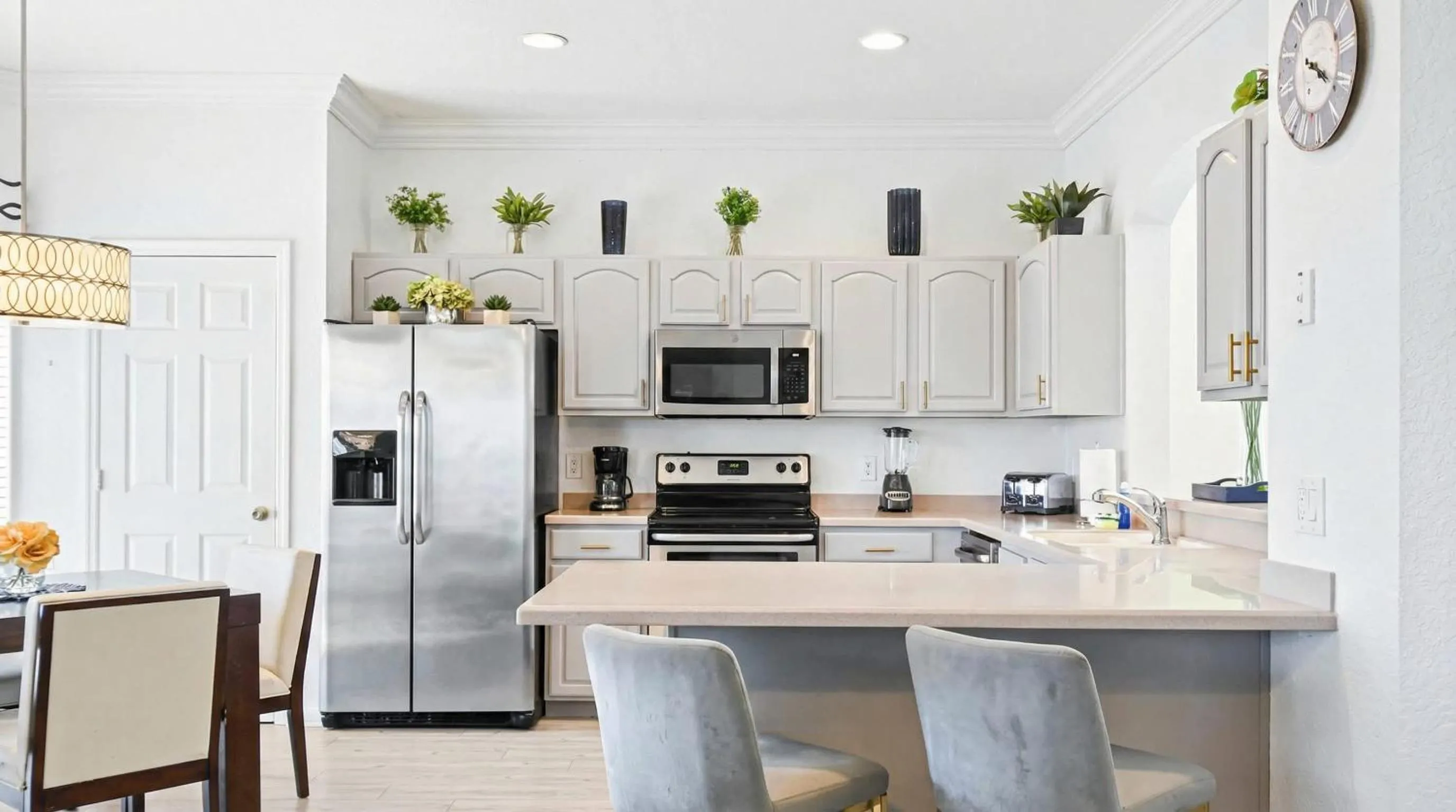Kitchen or kitchenette in No Rear Neighbor 6BR Private Pool/Spa Near Disney