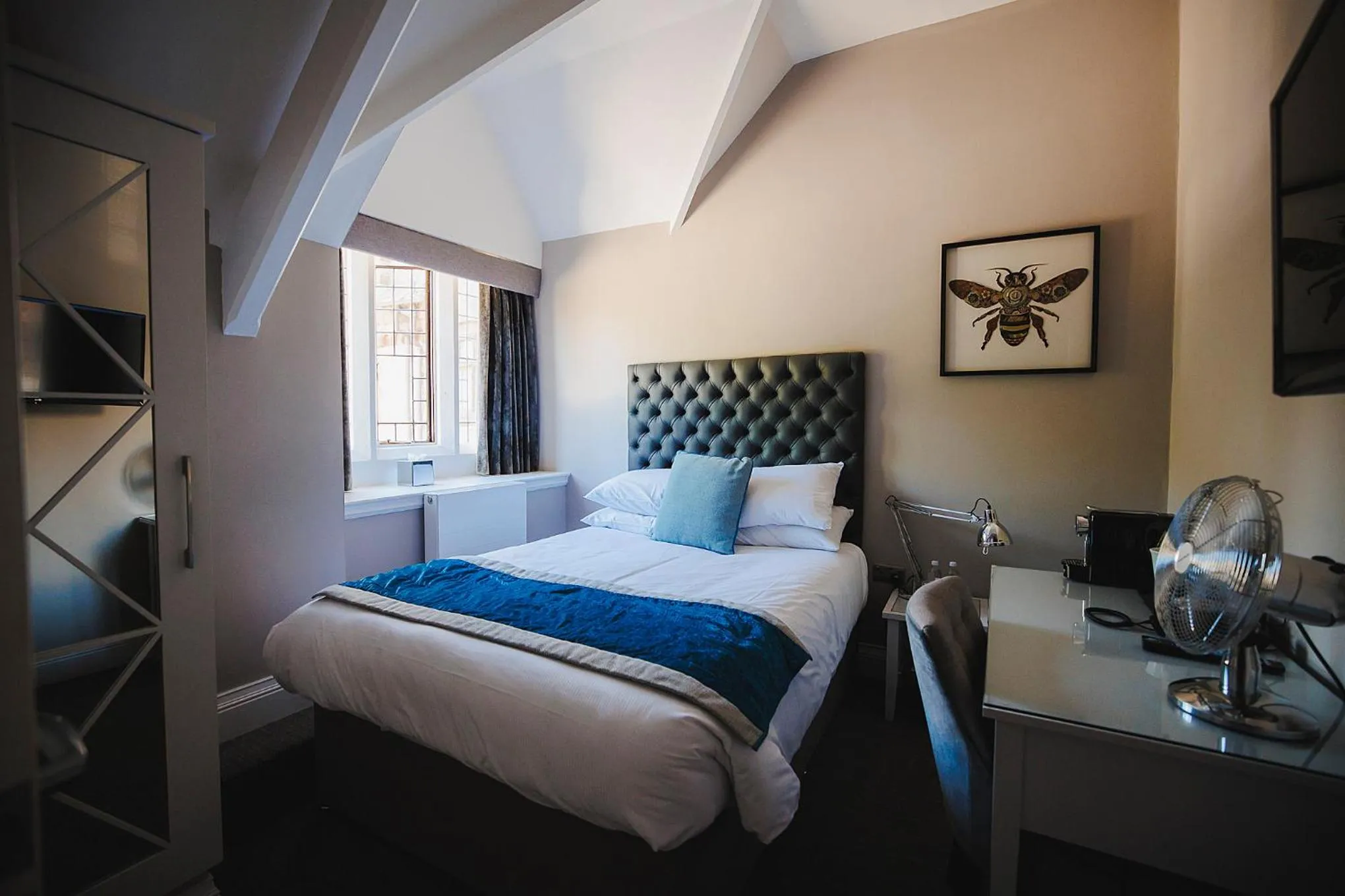 Bedroom, Bed in Caer Rhun Hall Hotel