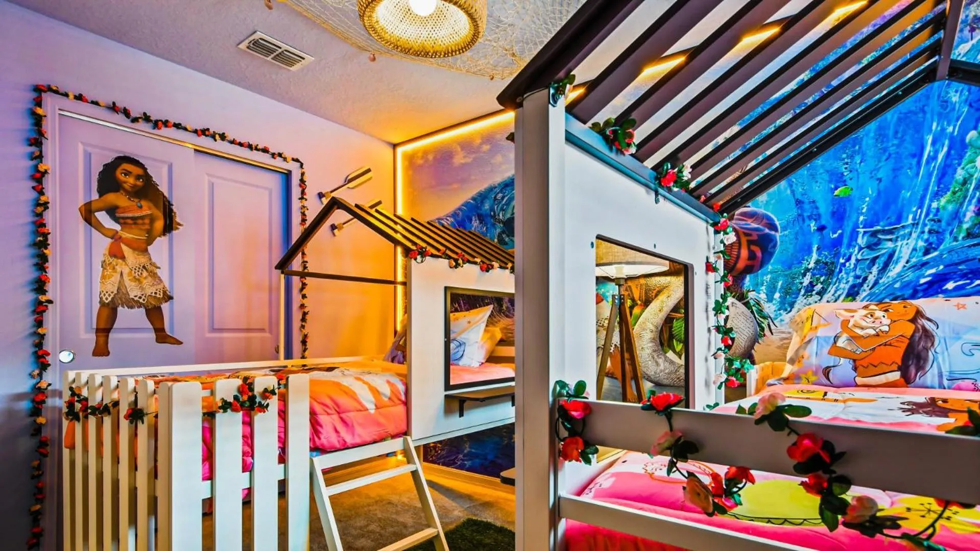 Bed in Luxury Home w/ Pool, Game Room, Near Disney