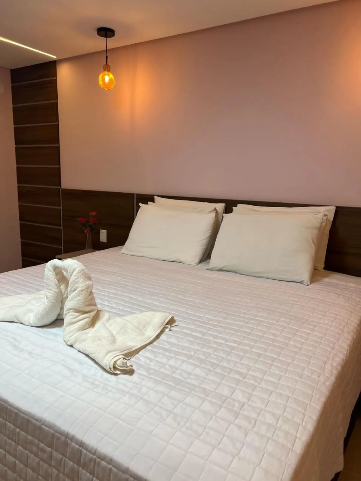 Bed in Hotel Absolar