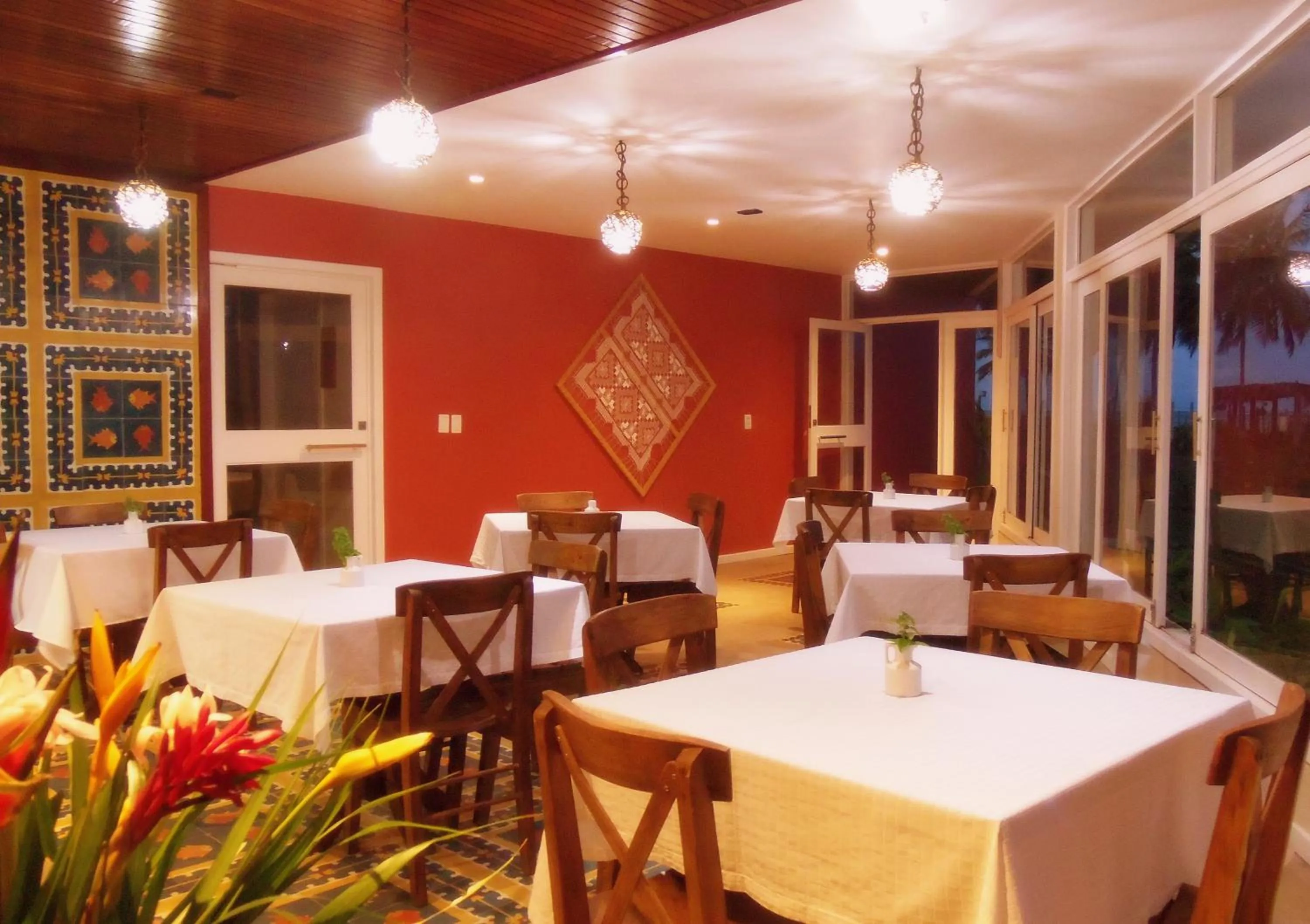 Restaurant/places to eat in Pousada Marceneiro