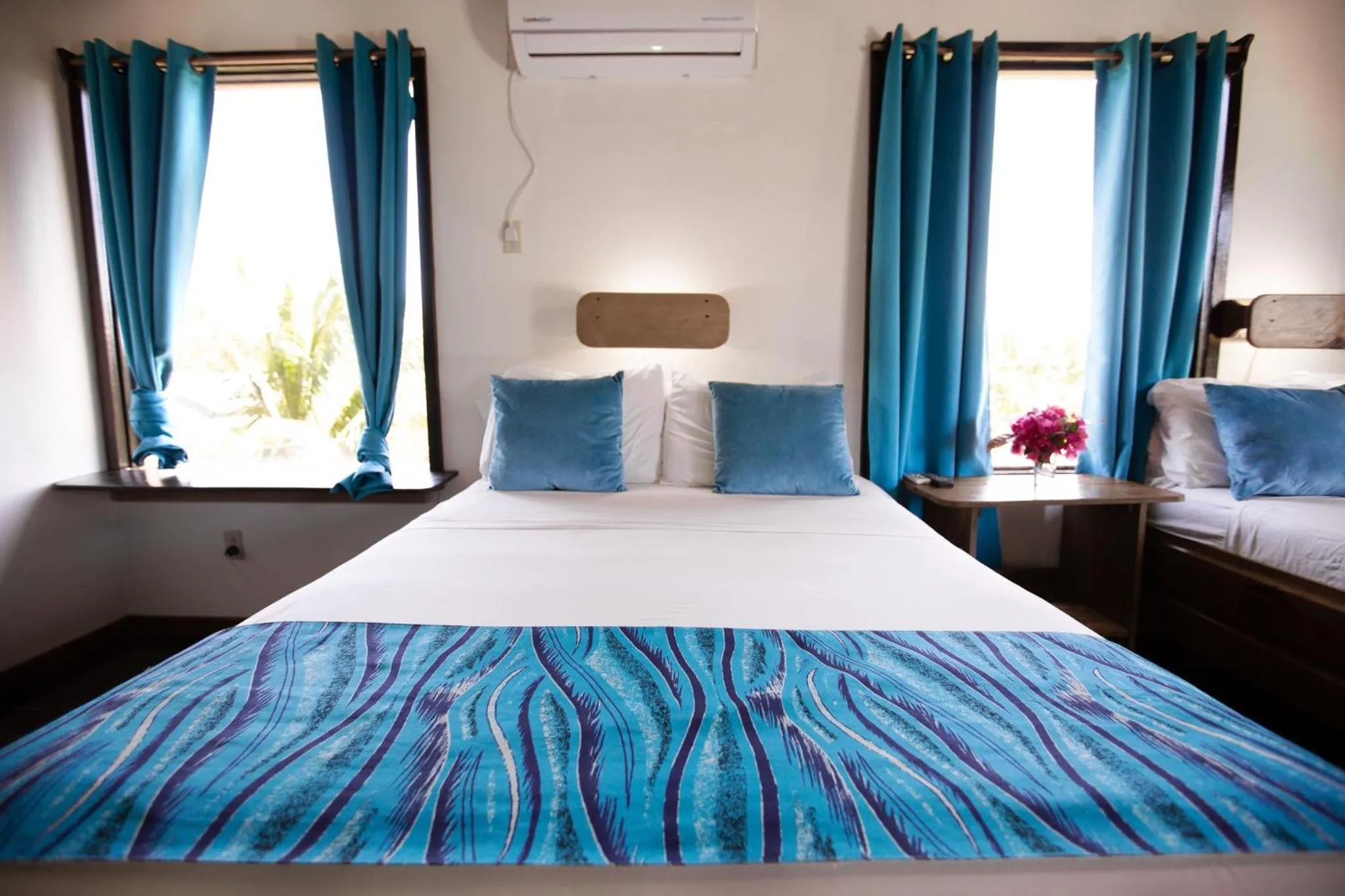 Bed in Mango Inn Resort