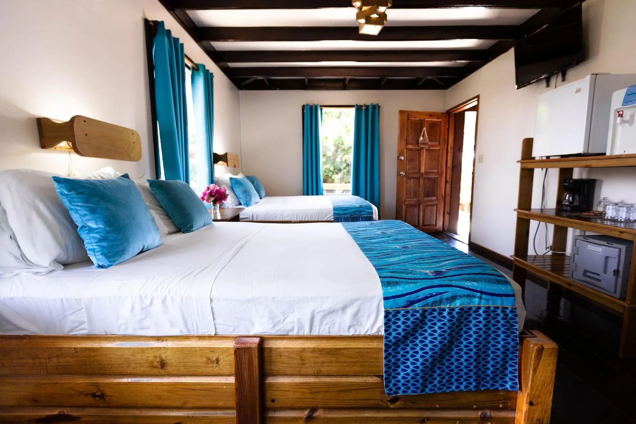 Bed in Mango Inn Resort