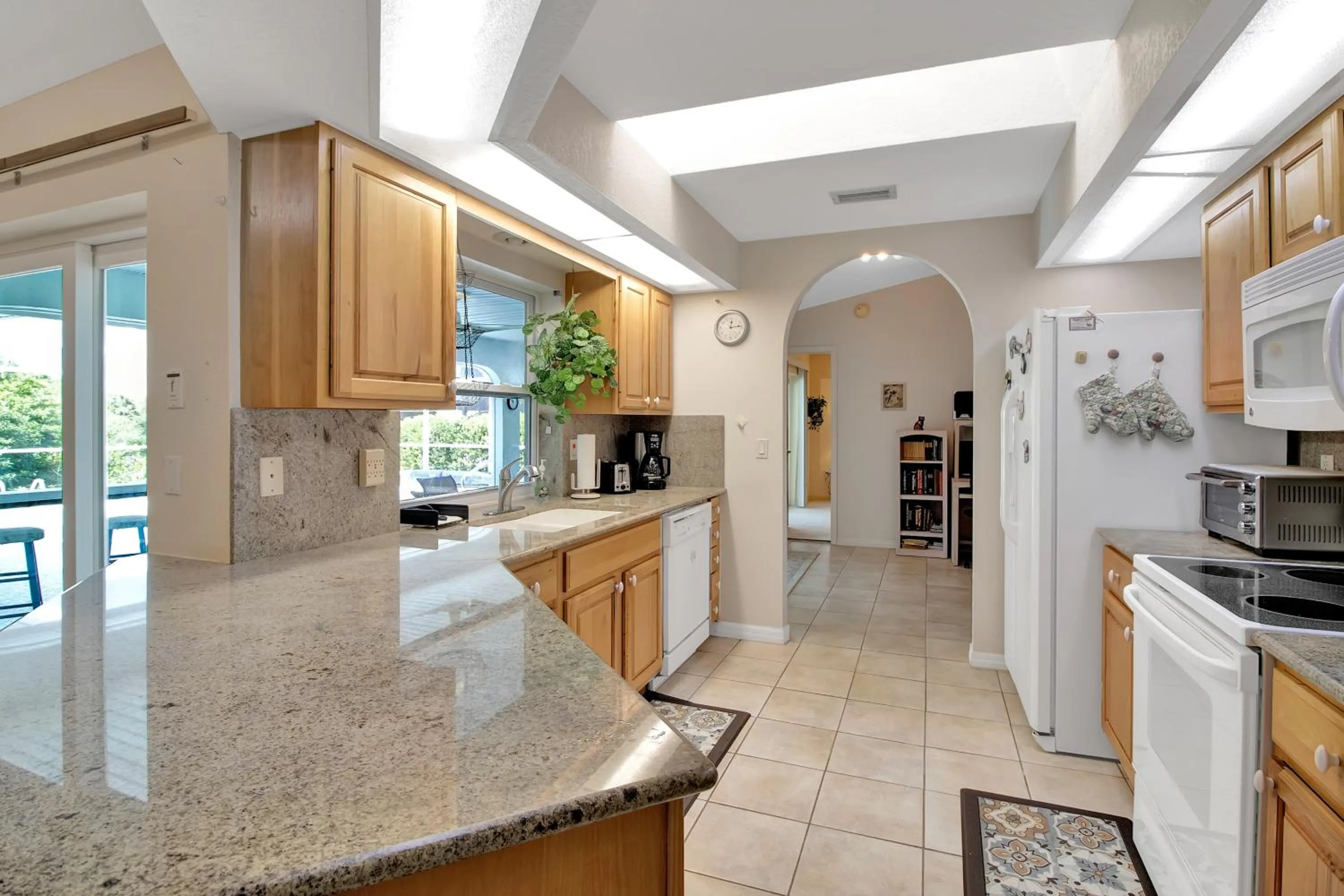 Kitchen or kitchenette in Joseph
