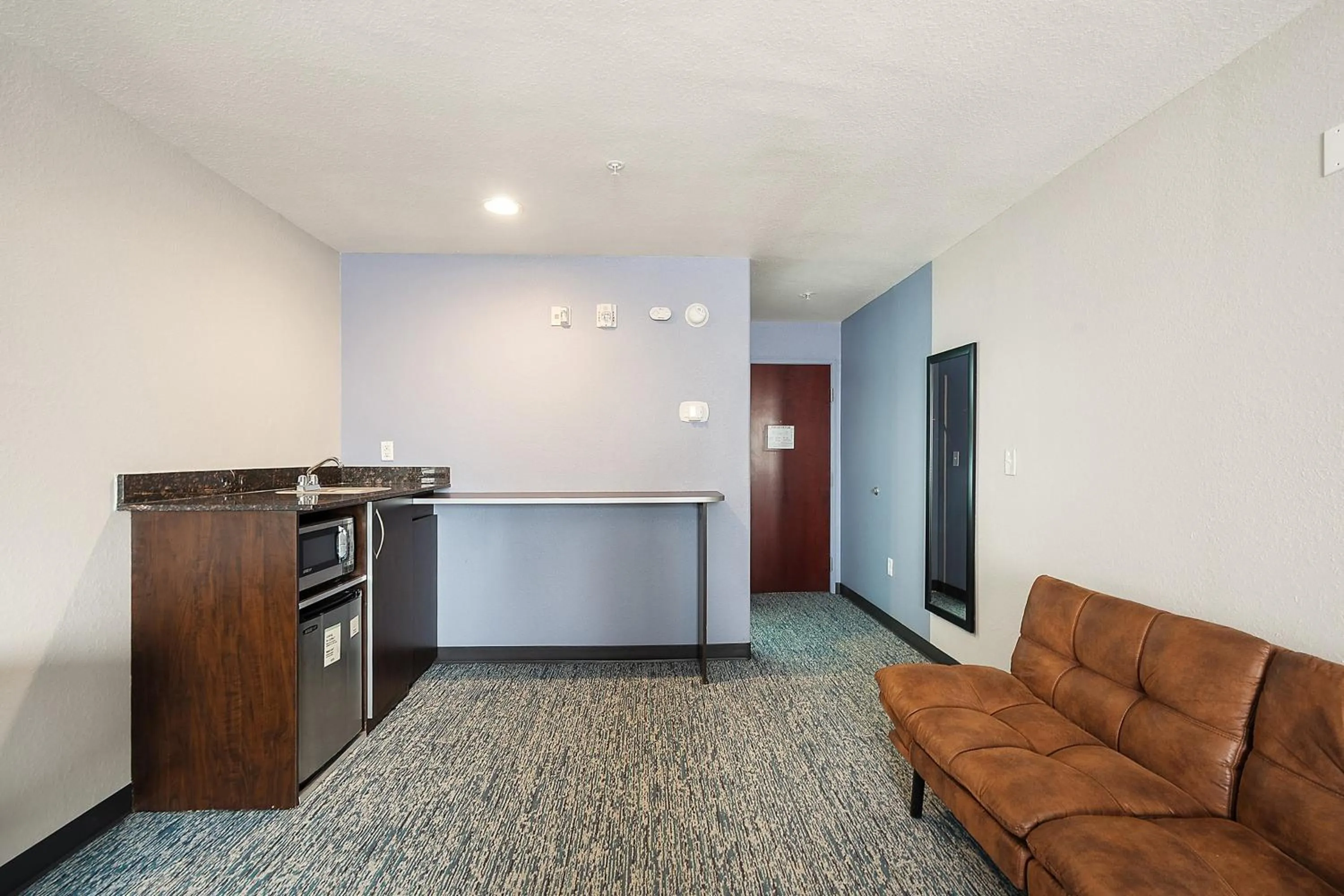 Photo of the whole room in Garner Hotel Gonzales by IHG