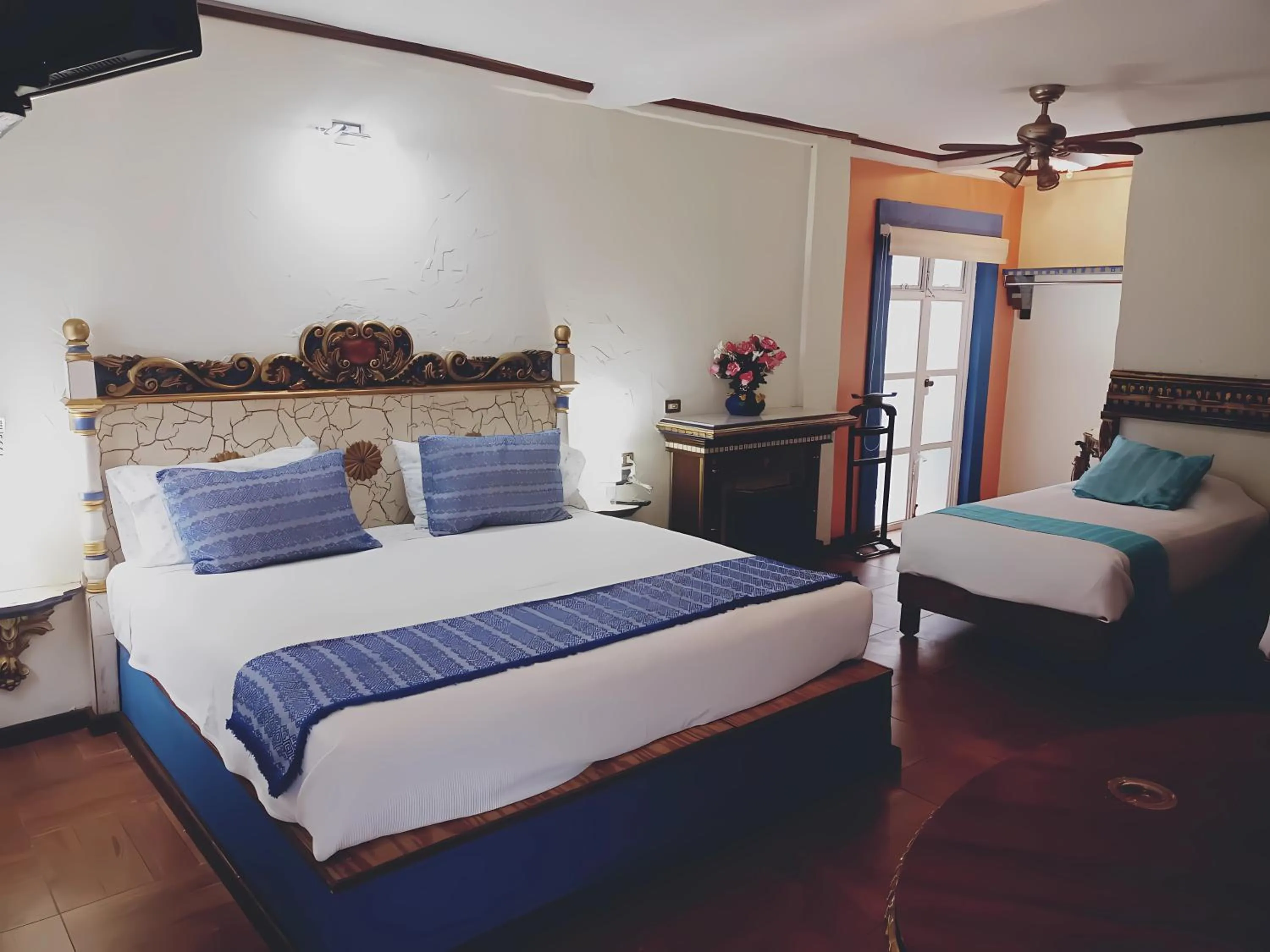 Bed in Mesón Yollotl