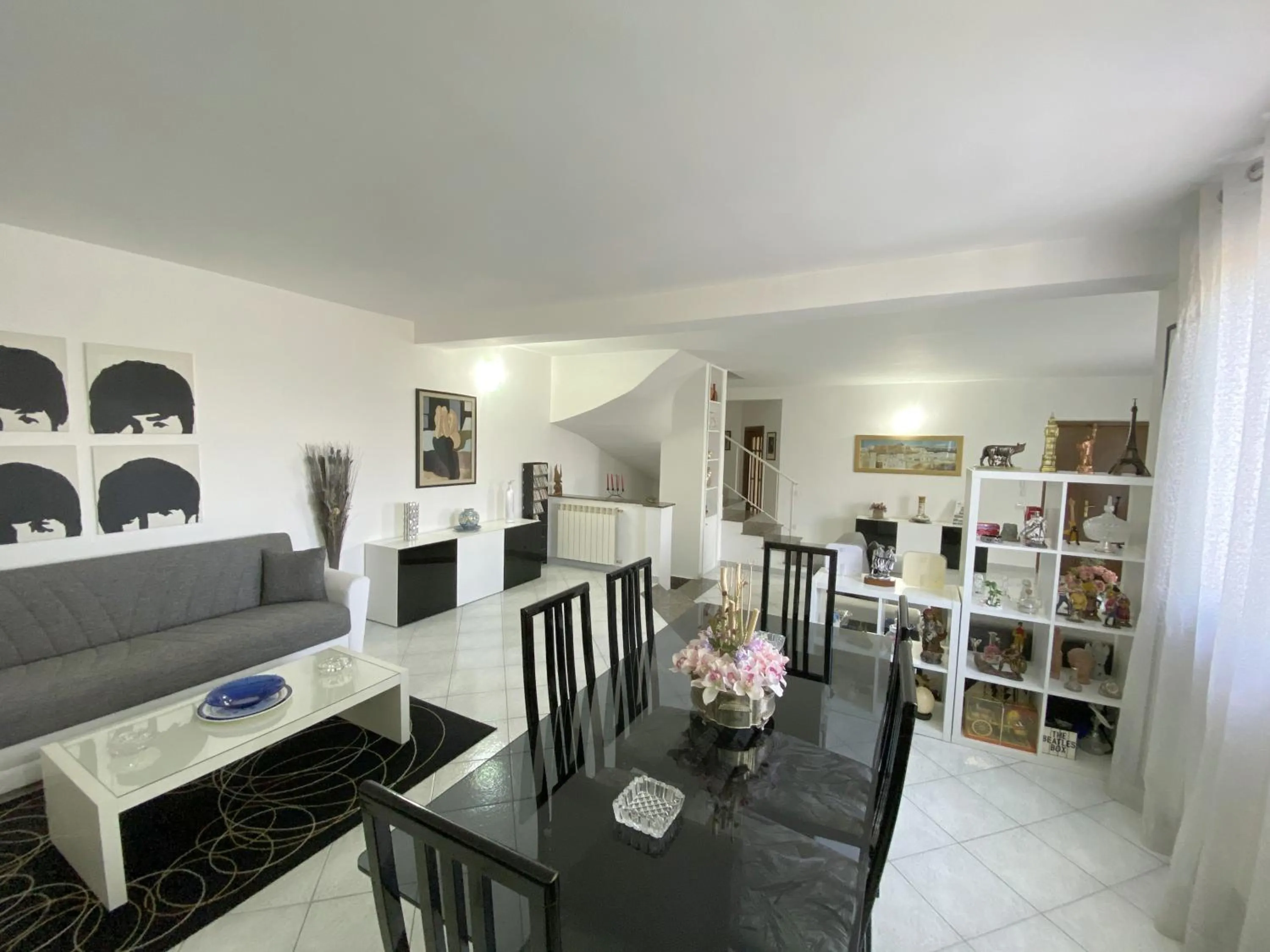 Dining area in B&B Il Moai