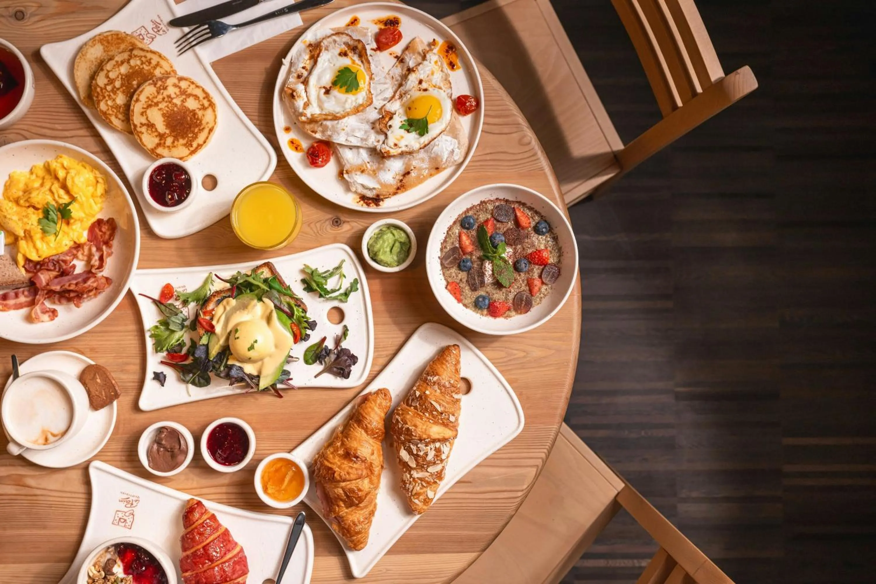 Breakfast in Leonardo Boutique Hotel Maastricht City Center