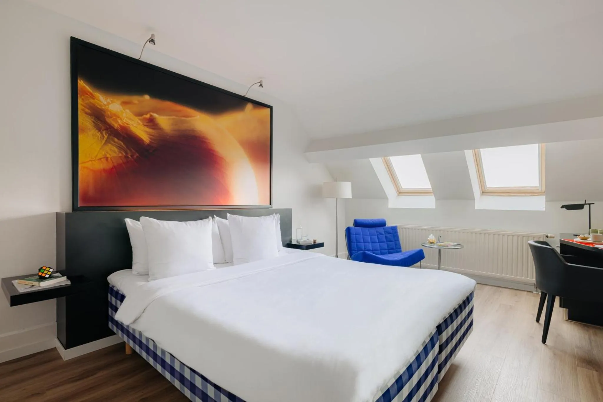 Photo of the whole room, Bed in Leonardo Boutique Hotel Maastricht City Center