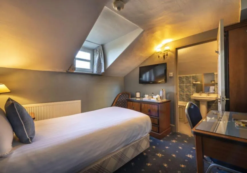 Bed in Washingborough Hall Hotel