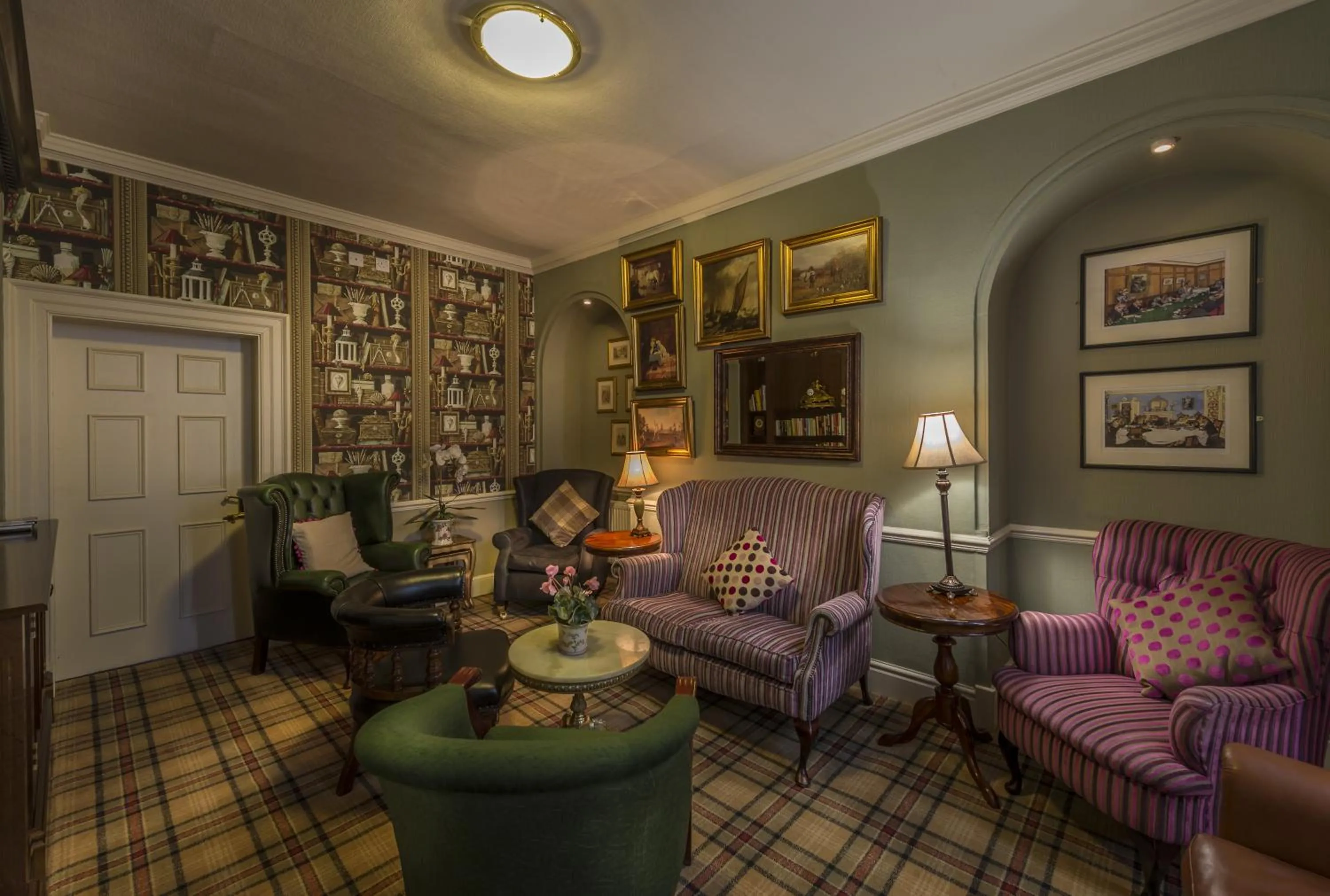 Lounge or bar in Washingborough Hall Hotel