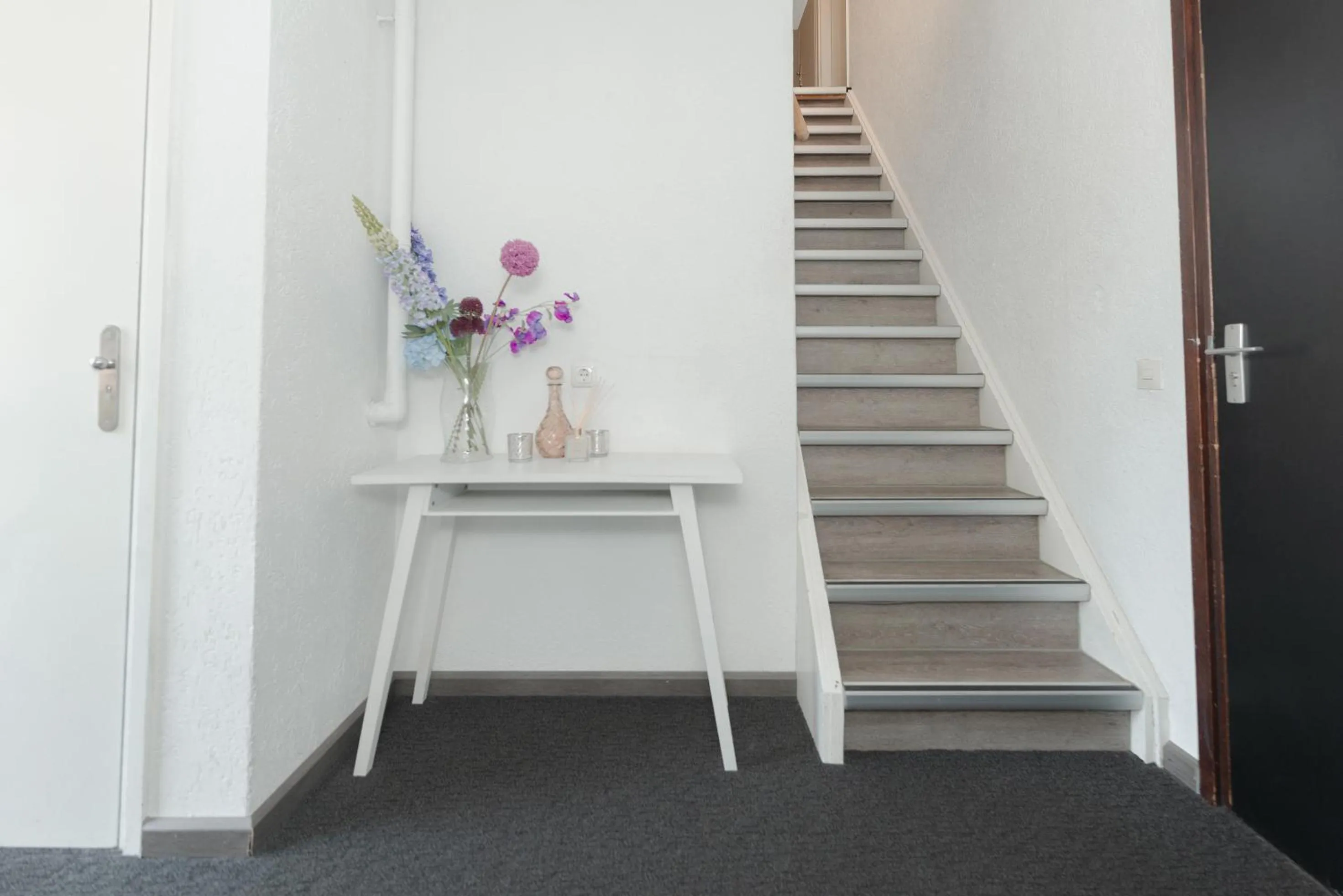 Facade/entrance in Boutique Hotel Herbergh Amsterdam Airport FREE PARKING