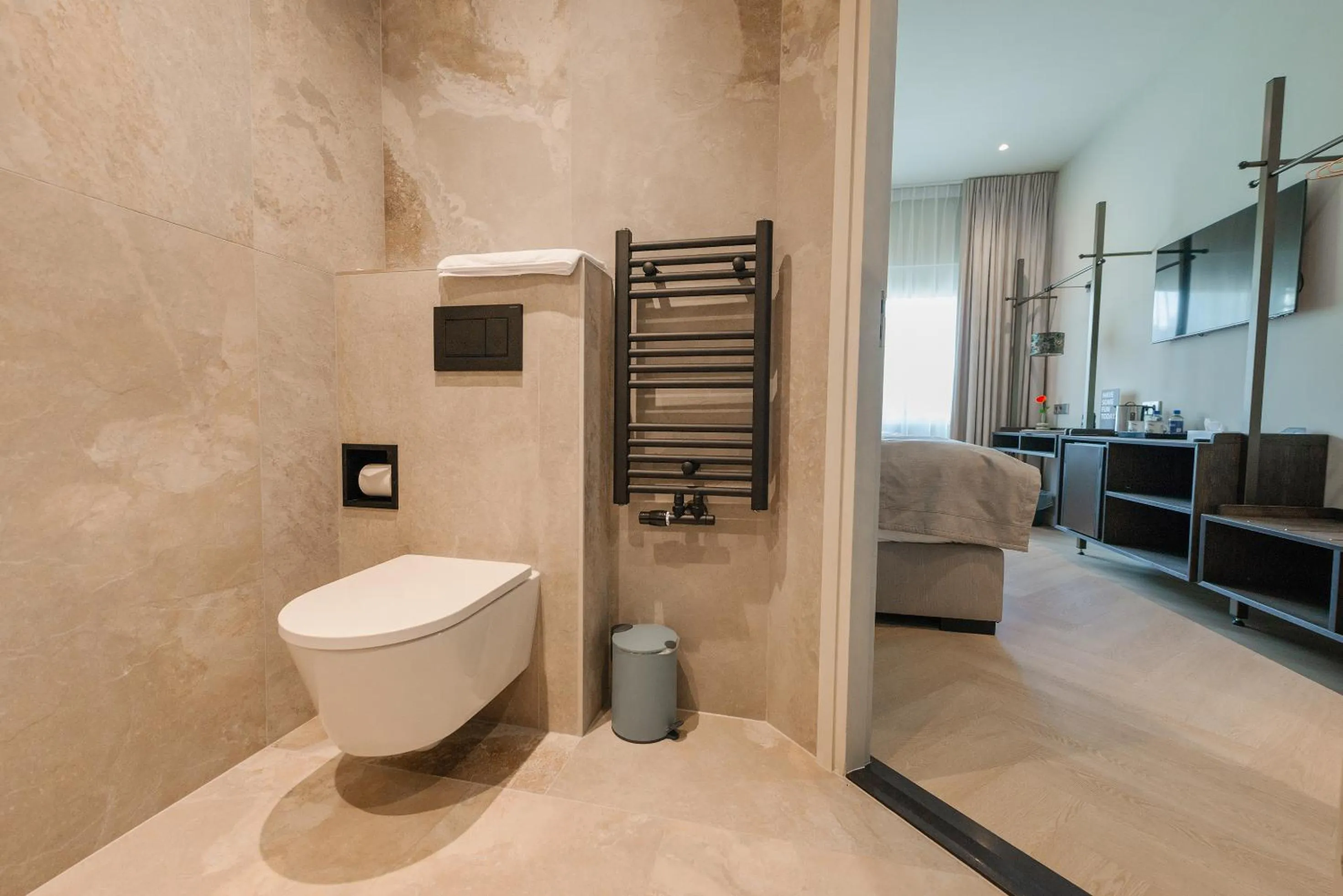 Bathroom in Boutique Hotel Herbergh Amsterdam Airport FREE PARKING