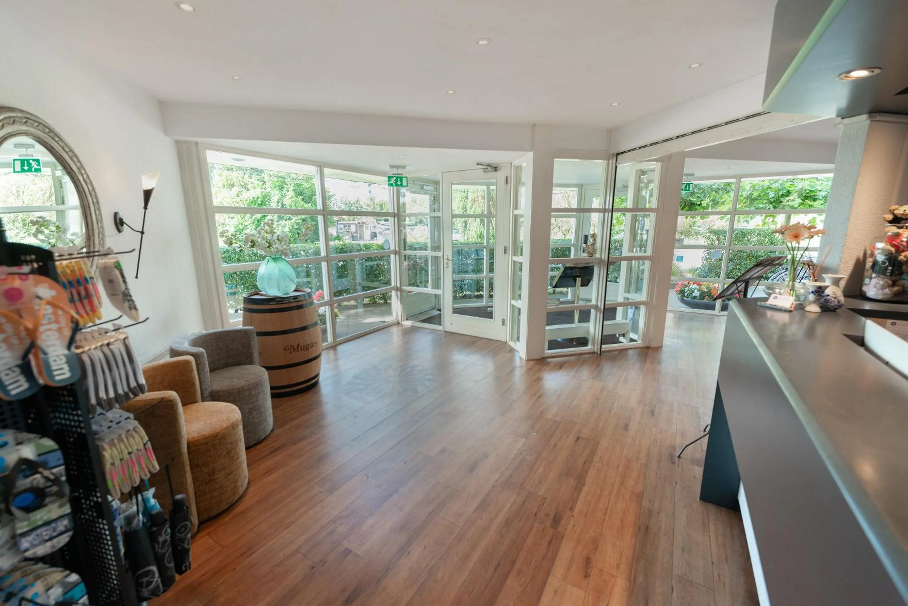 Lobby or reception in Boutique Hotel Herbergh Amsterdam Airport FREE PARKING