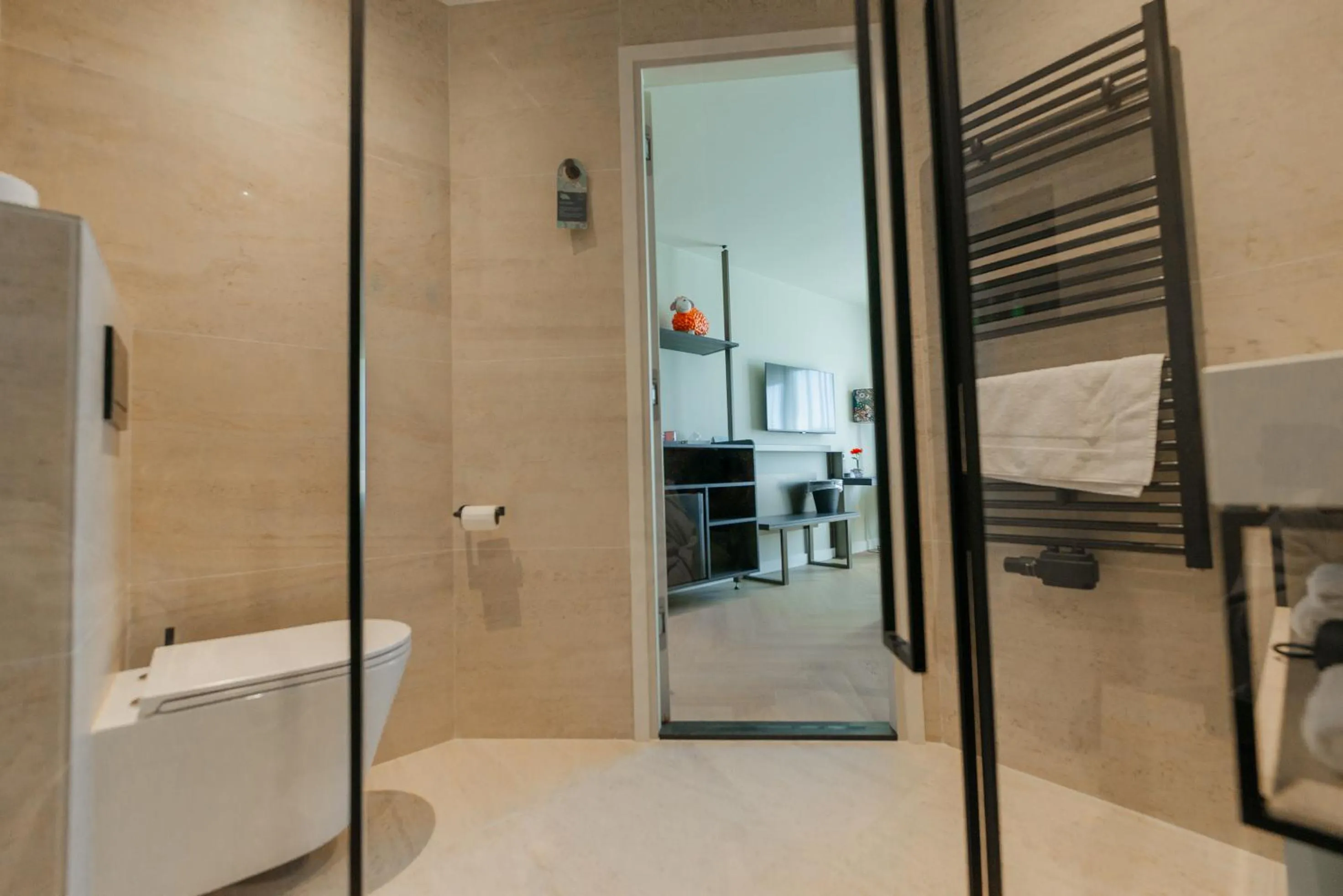 Bathroom in Boutique Hotel Herbergh Amsterdam Airport FREE PARKING