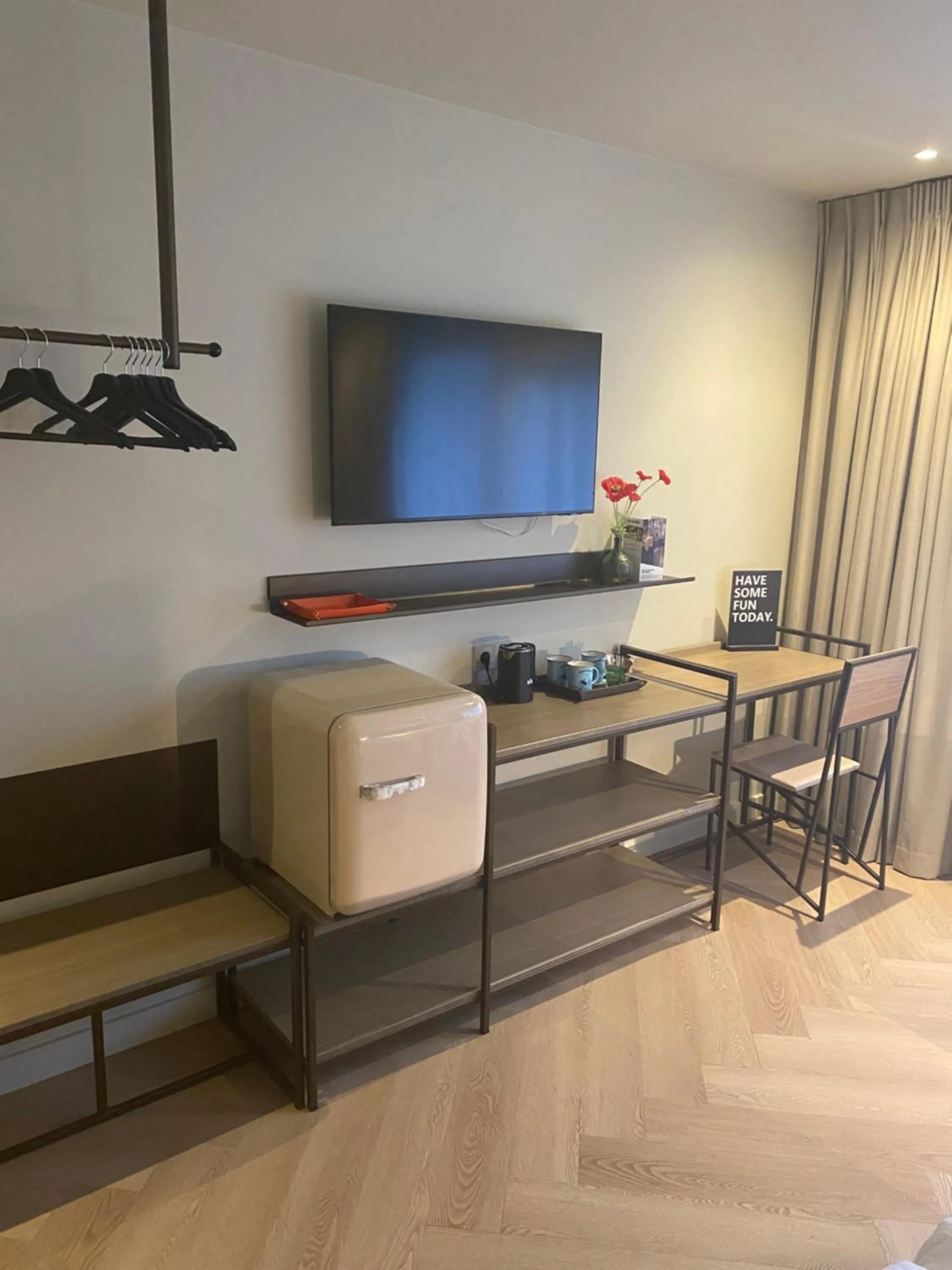 TV and multimedia in Boutique Hotel Herbergh Amsterdam Airport FREE PARKING