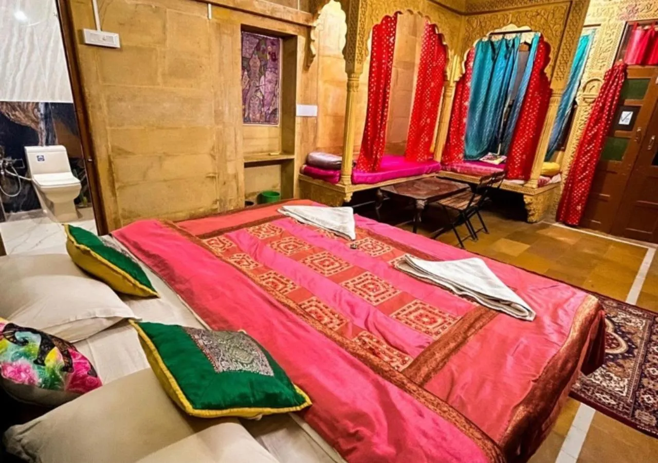 Bed in Hotel Oasis Haveli Jaisalmer