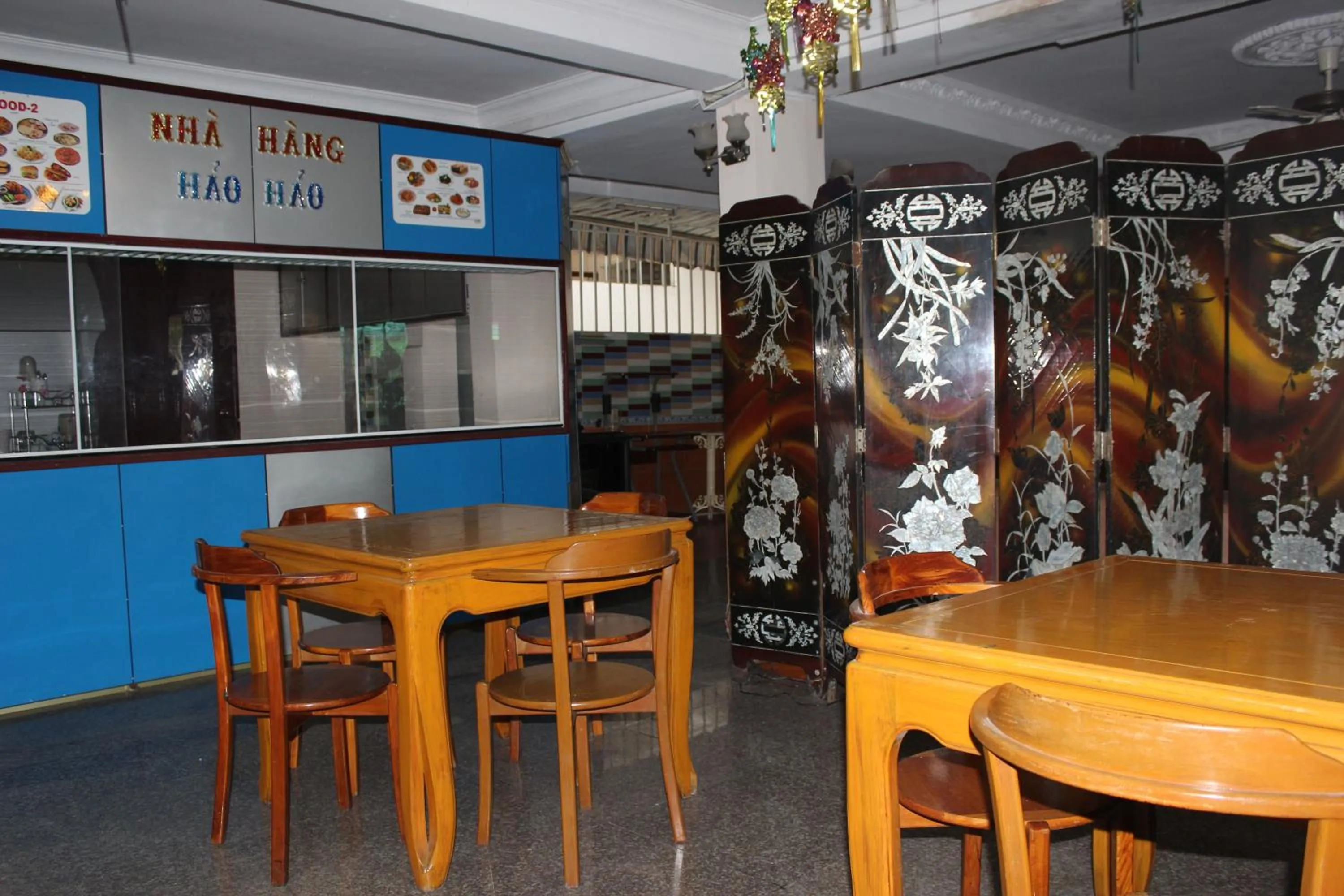 Restaurant/places to eat in Nhat Binh Hotel