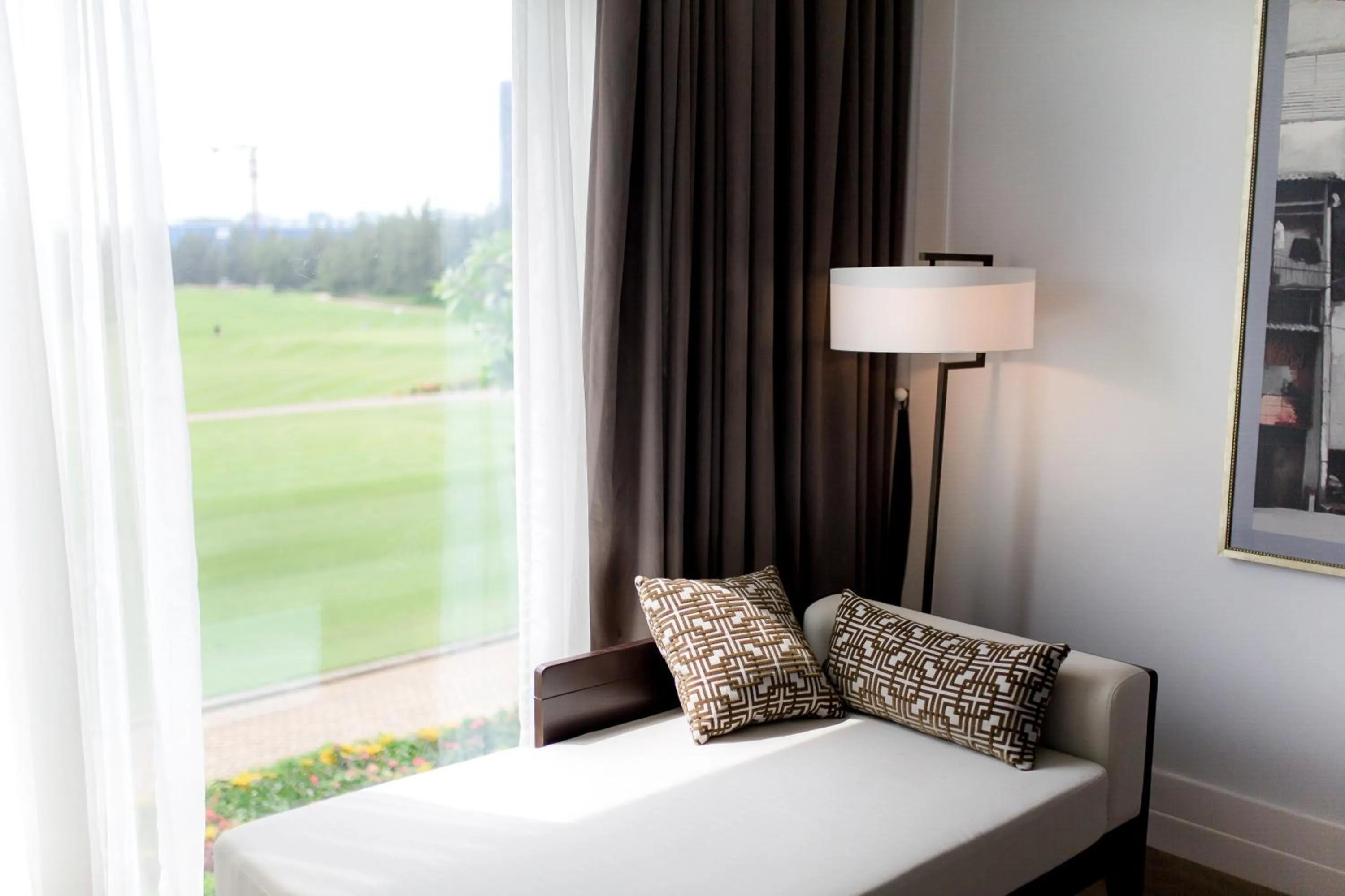 Golfcourse, Bed in Montgomerie Links Hotel & Villas
