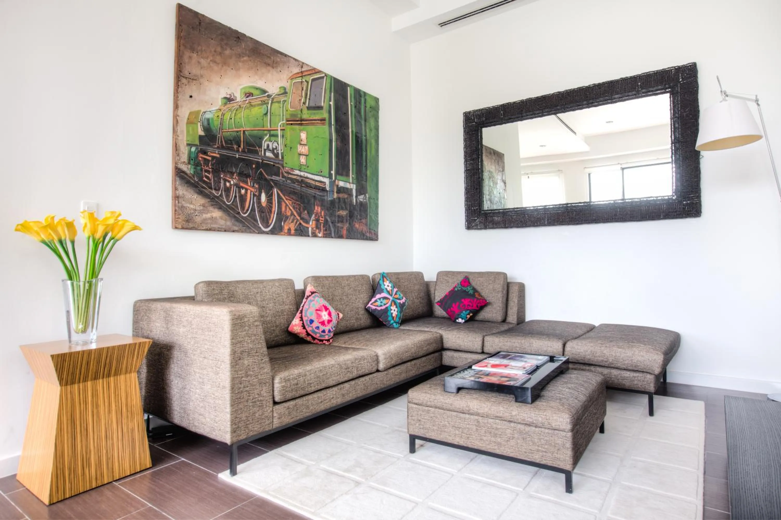 TV and multimedia in Montgomerie Links Hotel & Villas