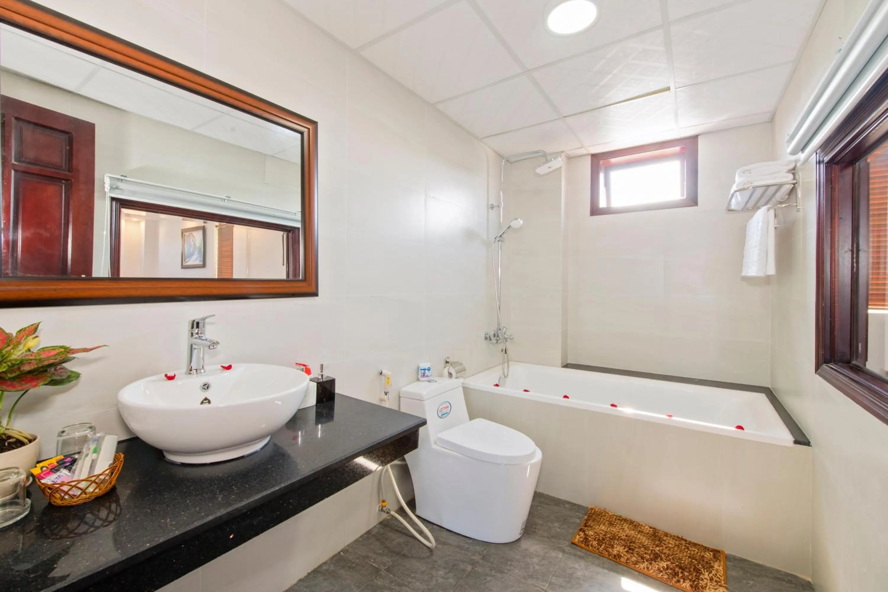 Hot Tub in Bonsai Villa Hoi An