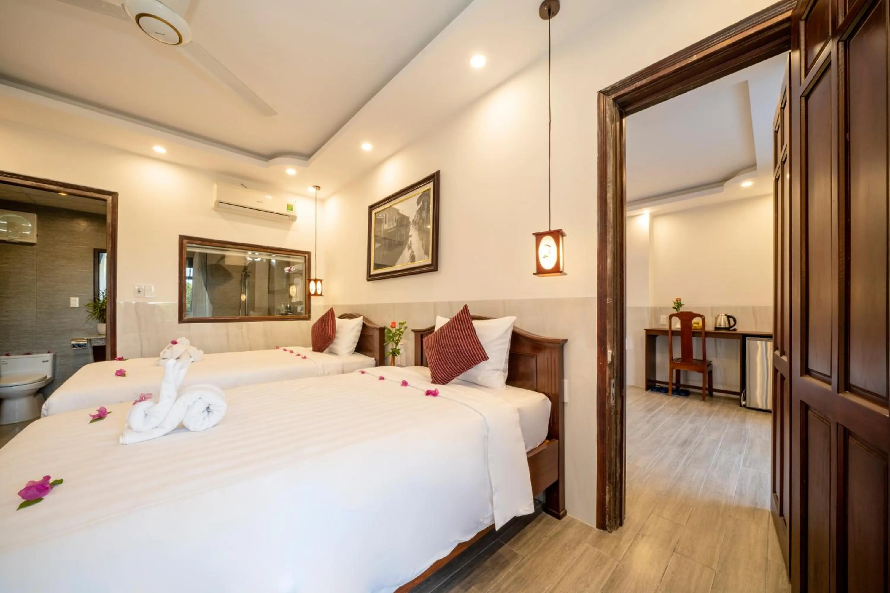 Bed in Bonsai Villa Hoi An