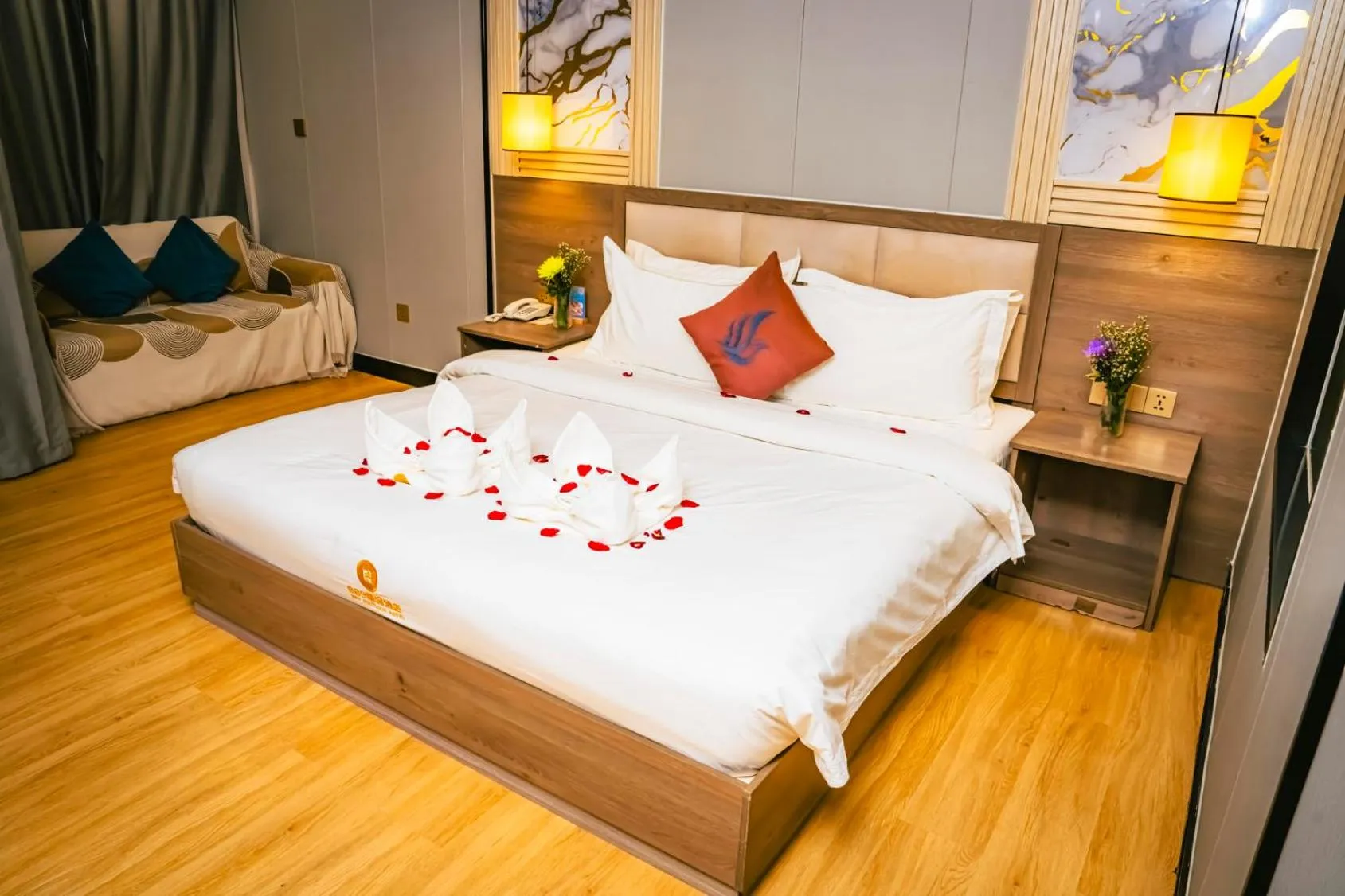 Bed in 889 Boutique Hotel