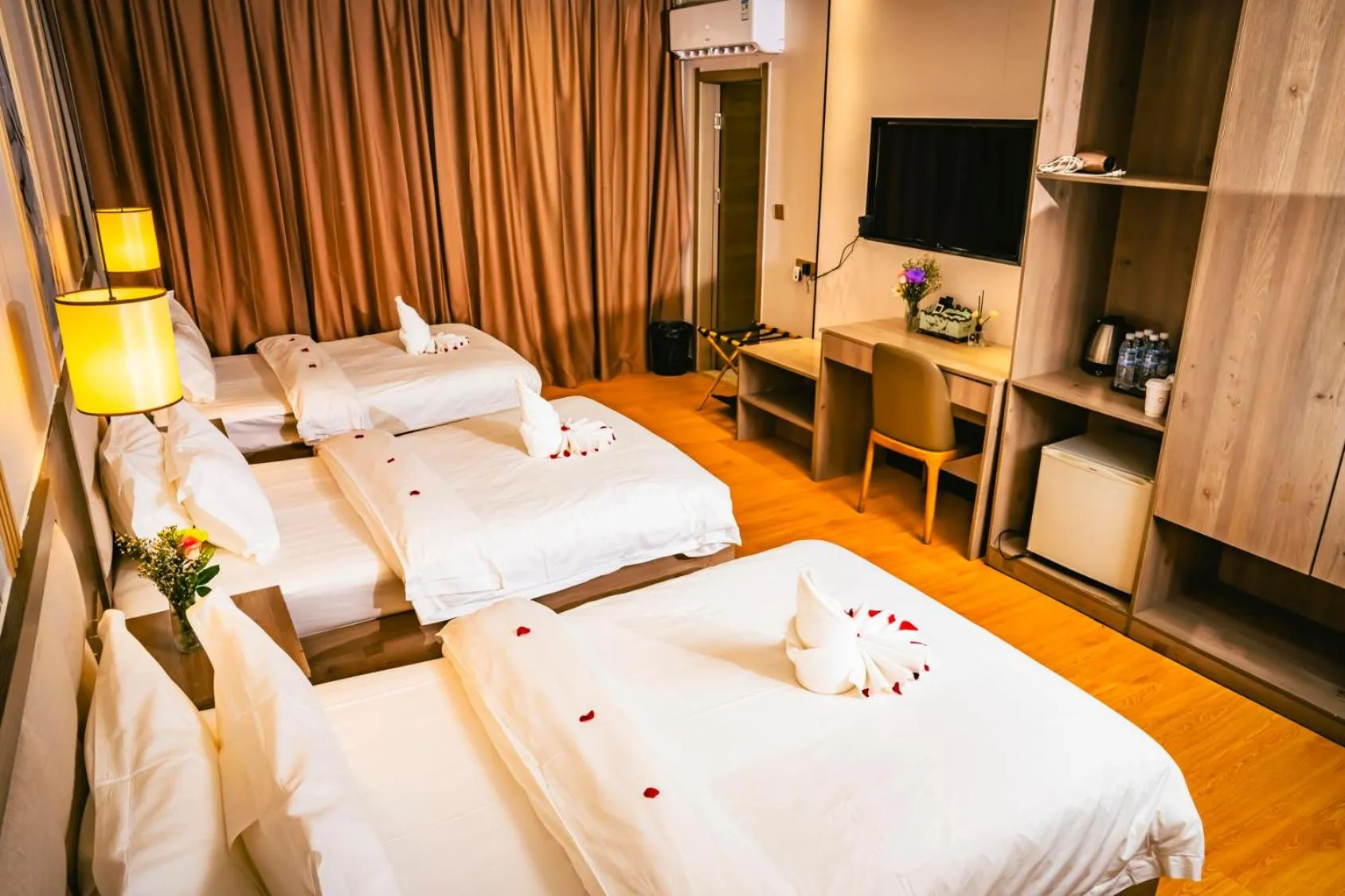 Bed in 889 Boutique Hotel