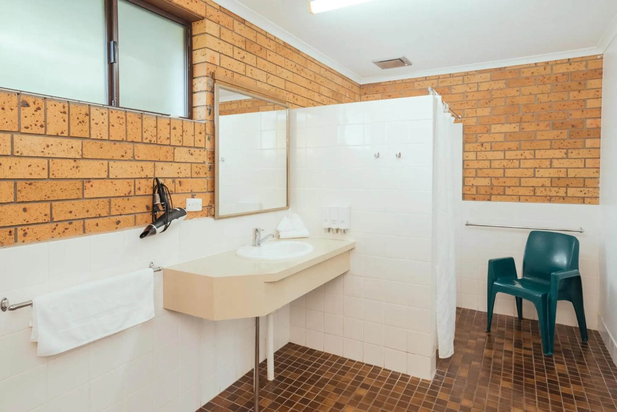 Bathroom in Coffs Windmill Motel