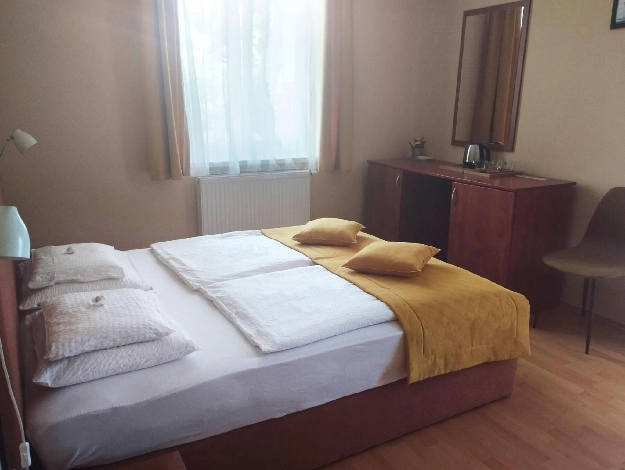 Bedroom in Stan és Panzió