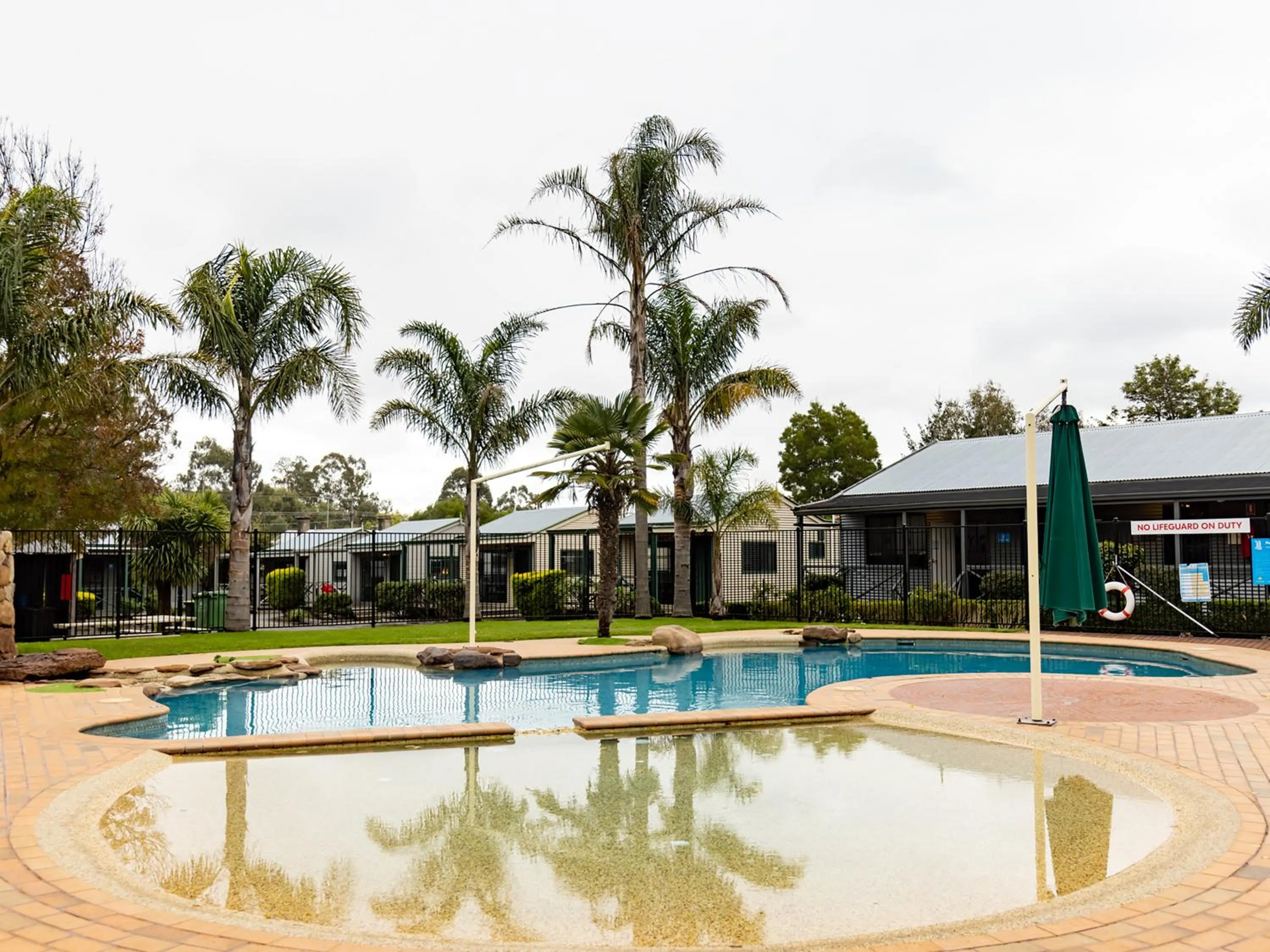 Swimming pool in NRMA Ballarat Holiday Park