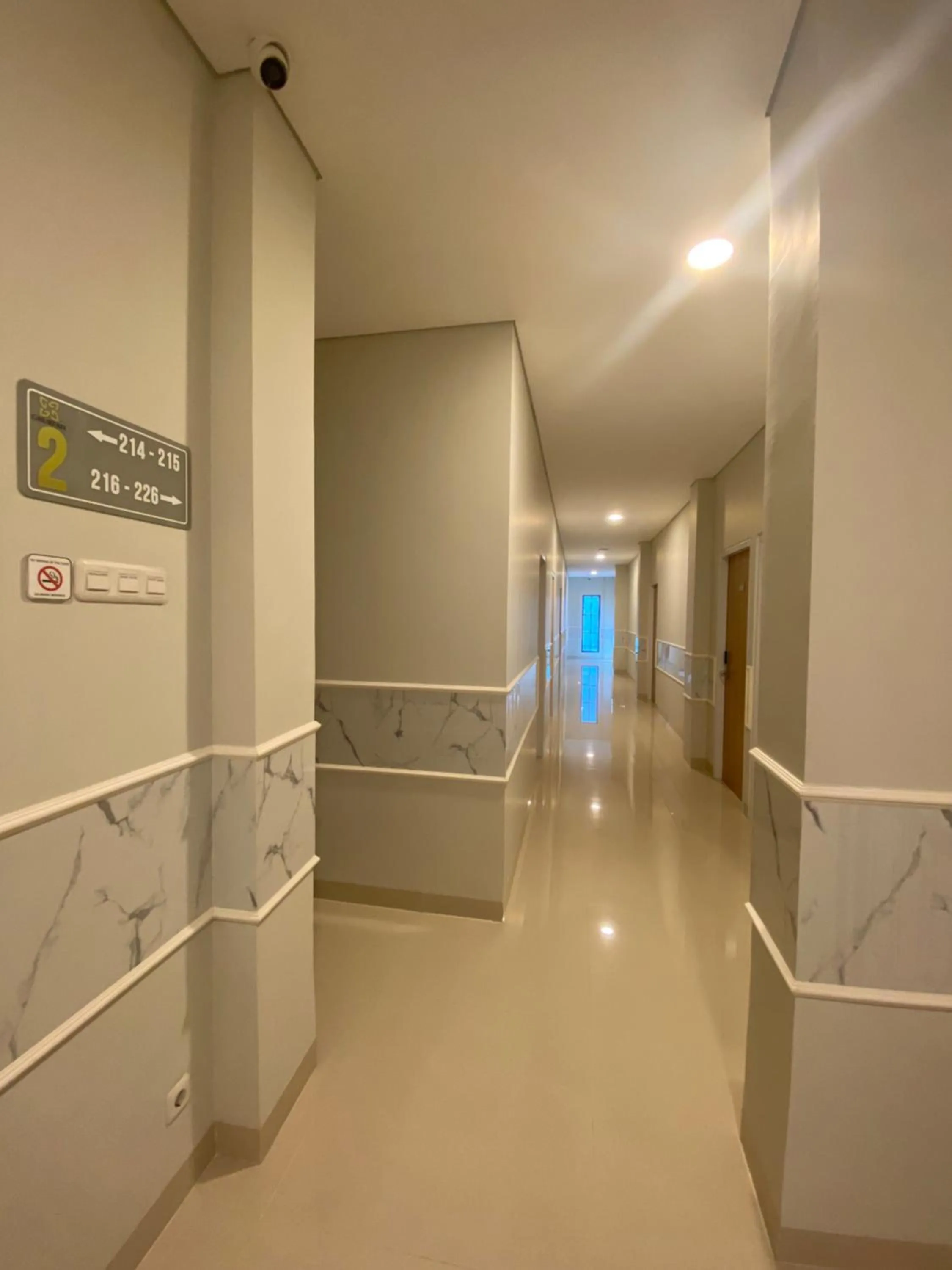 Ghurfati Hotel Wedana