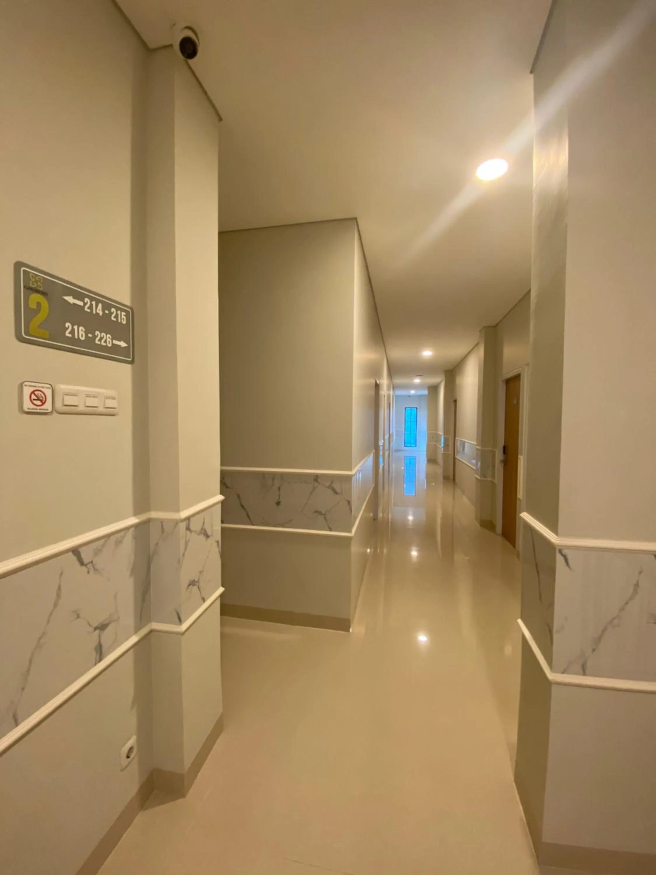 Ghurfati Hotel Wedana