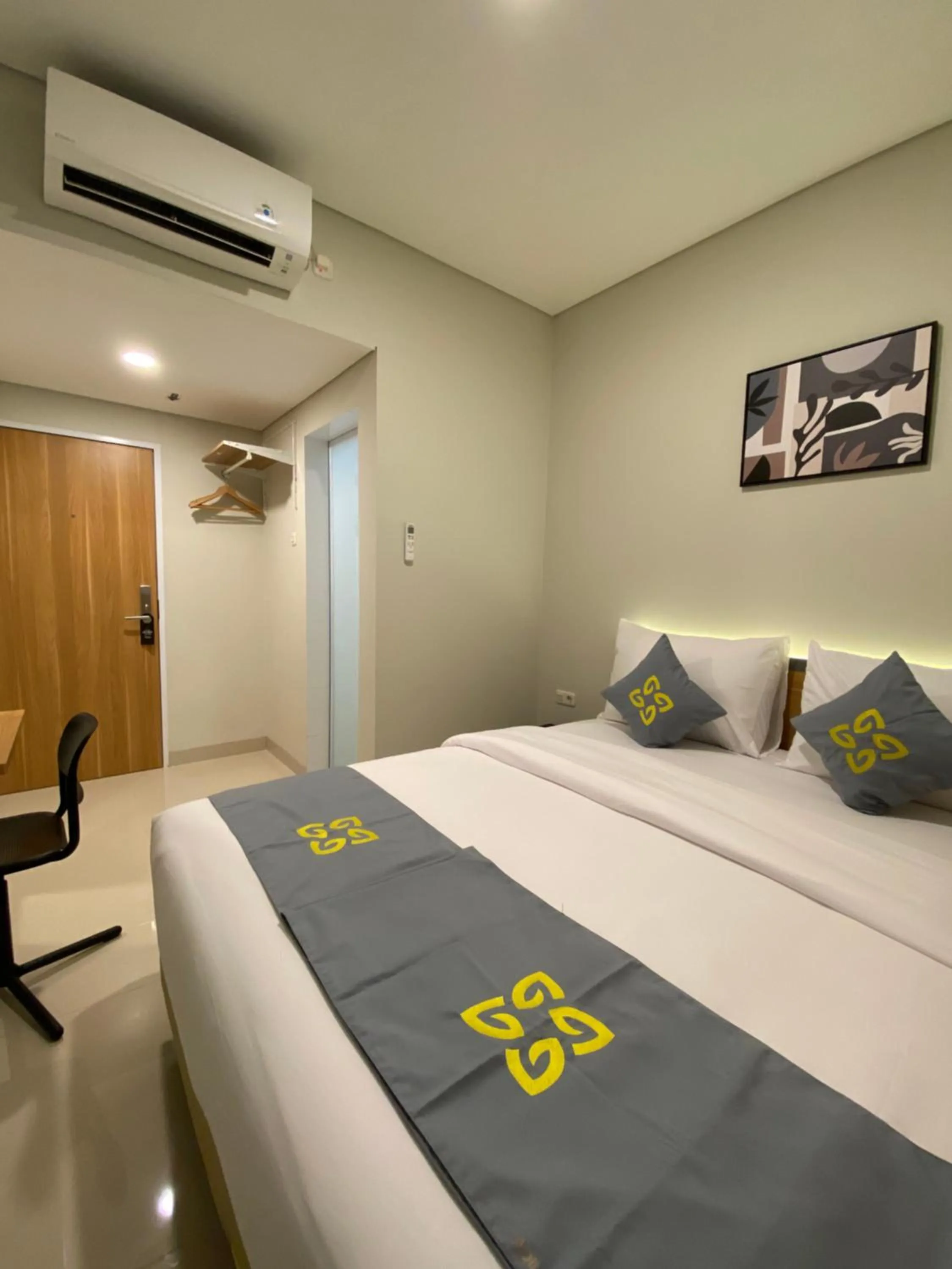 Bed in Ghurfati Hotel Wedana