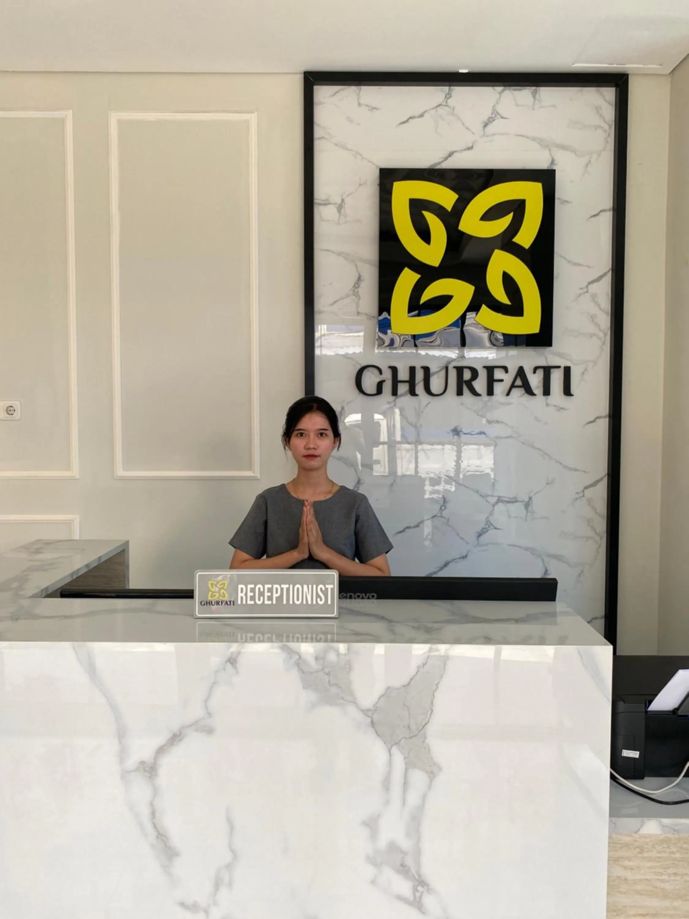 Ghurfati Hotel Wedana