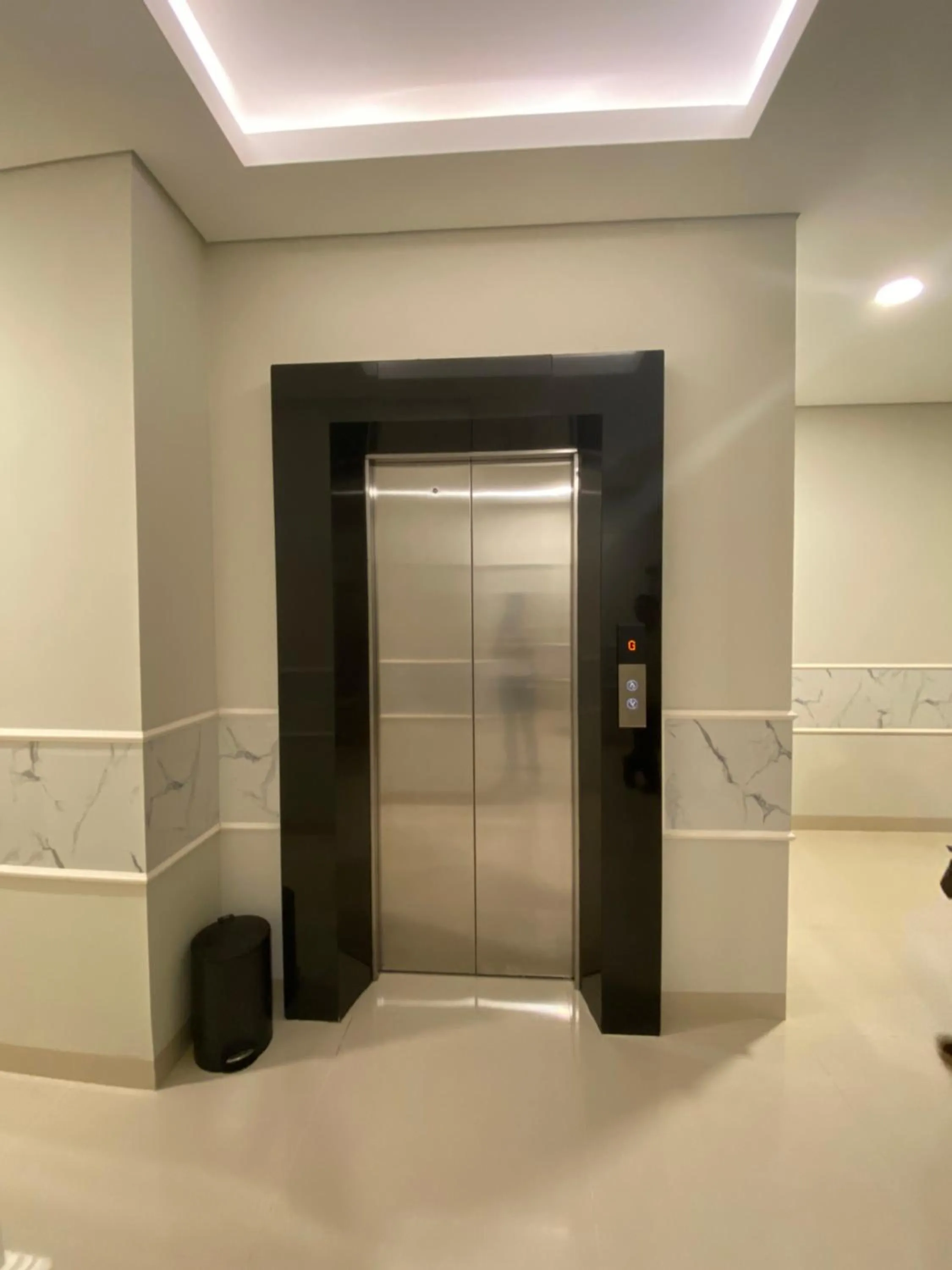 Ghurfati Hotel Wedana