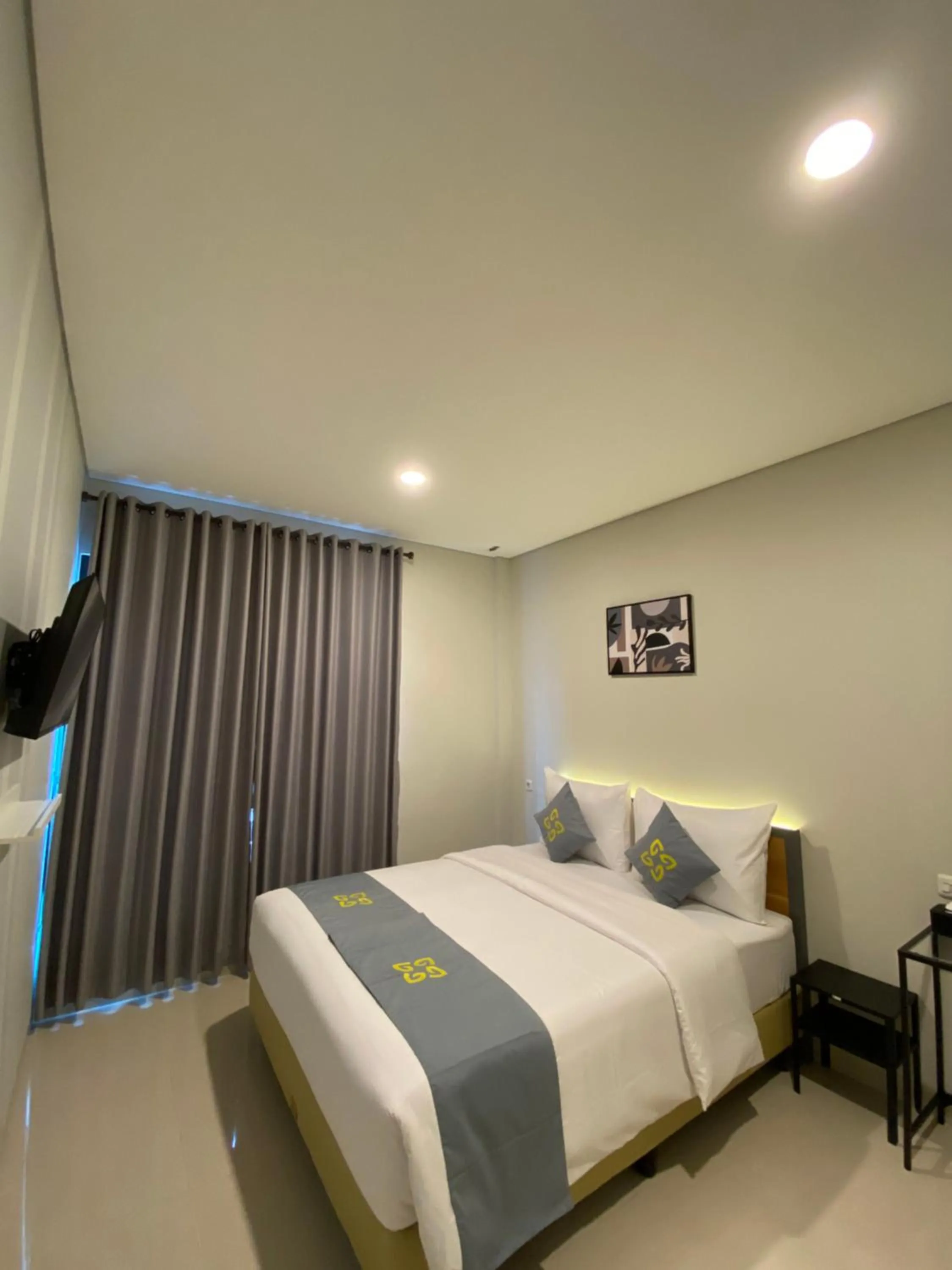 Bed in Ghurfati Hotel Wedana