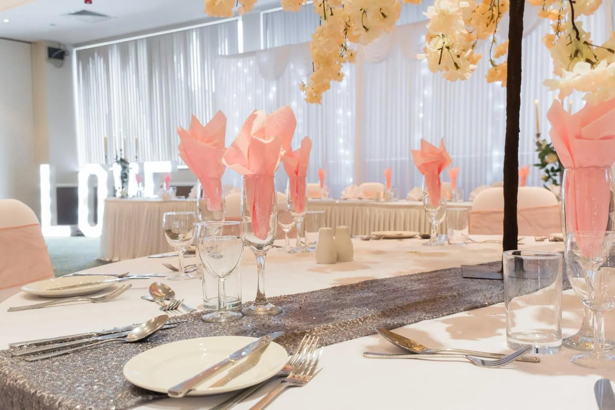 Meeting/conference room in Holiday Inn Doncaster A1- M Jct 36 by IHG